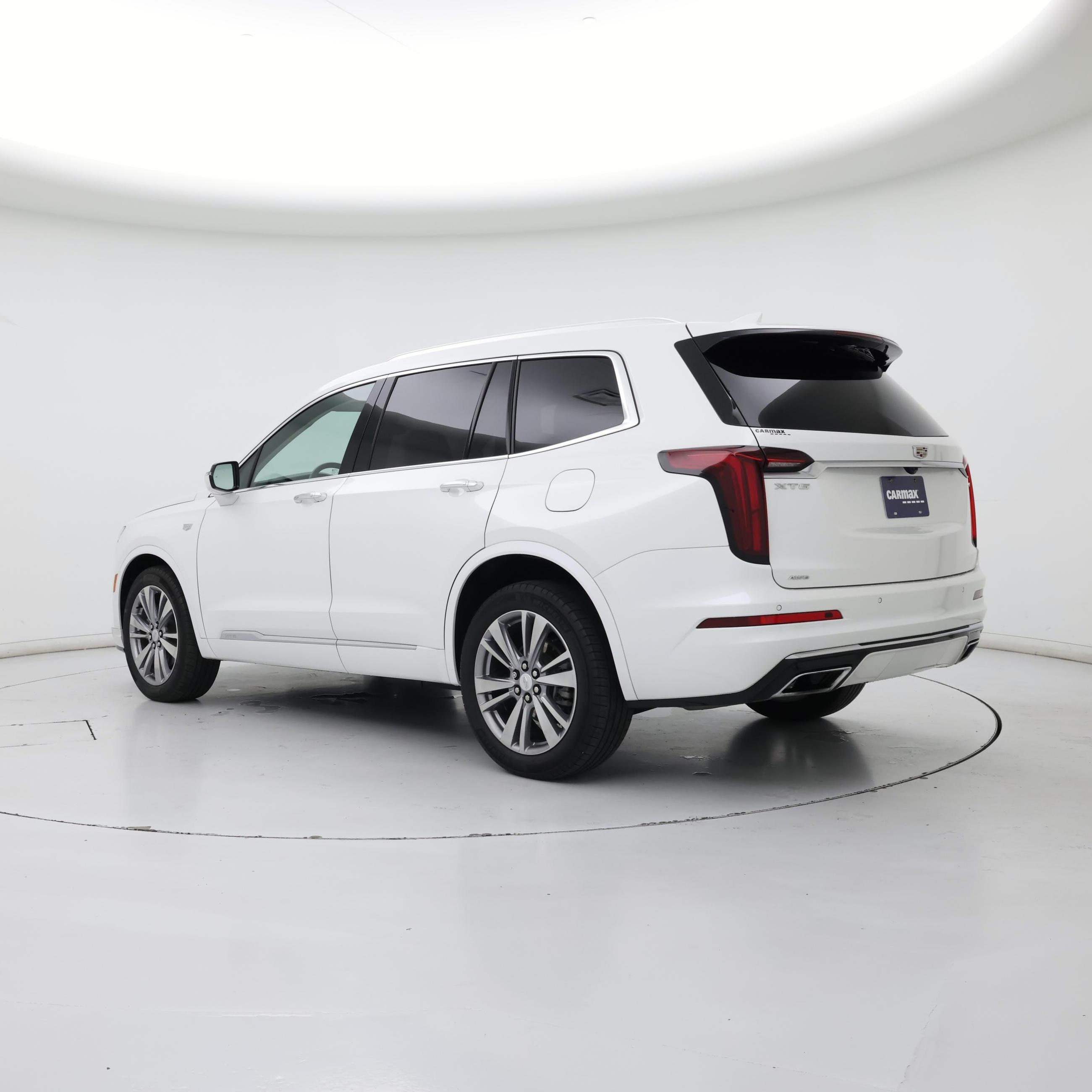 Thumbnail: 2023 Cadillac XT6 - 2
