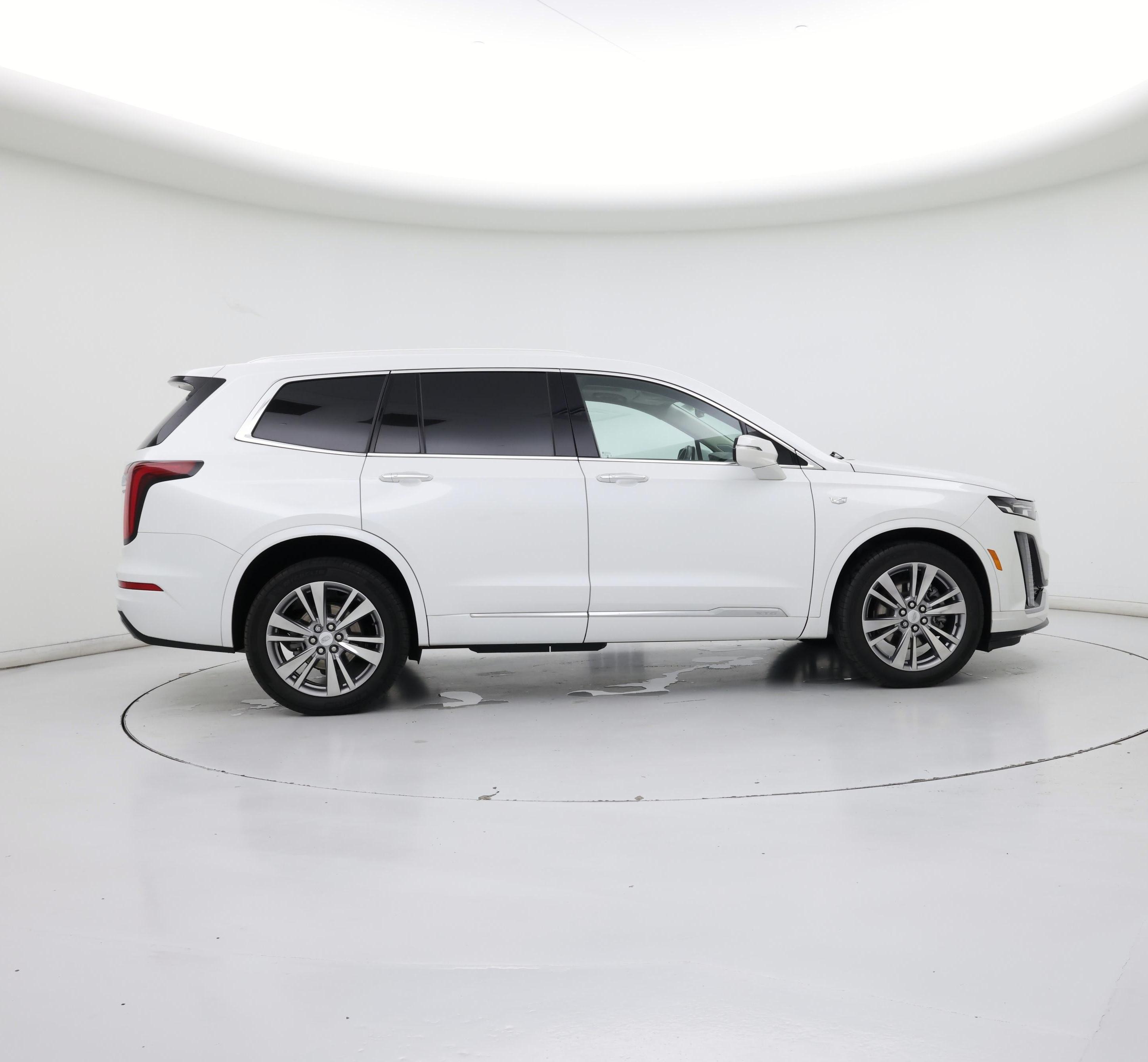 Thumbnail: 2023 Cadillac XT6 - 7