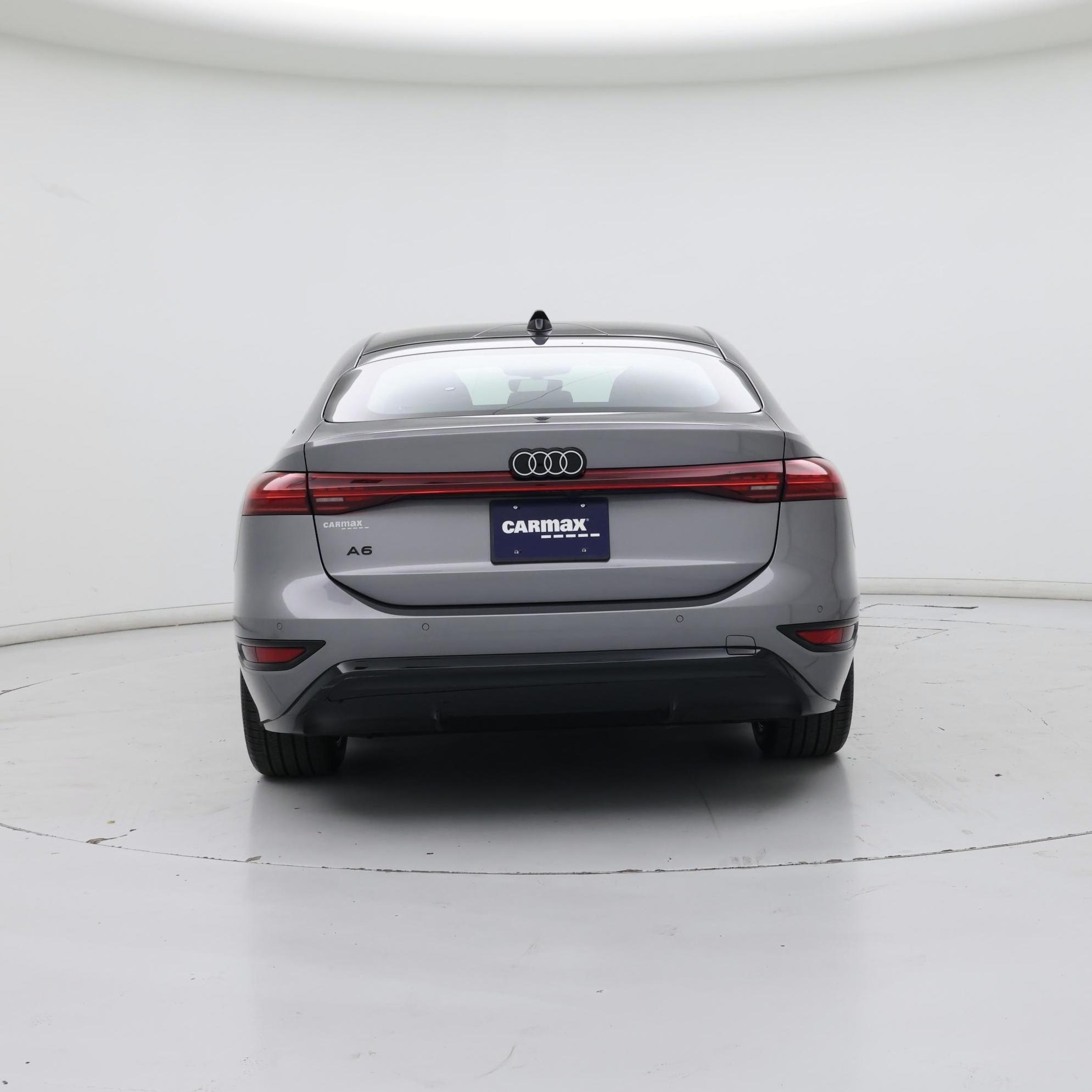 Thumbnail: 2025 Audi e-tron S - 6
