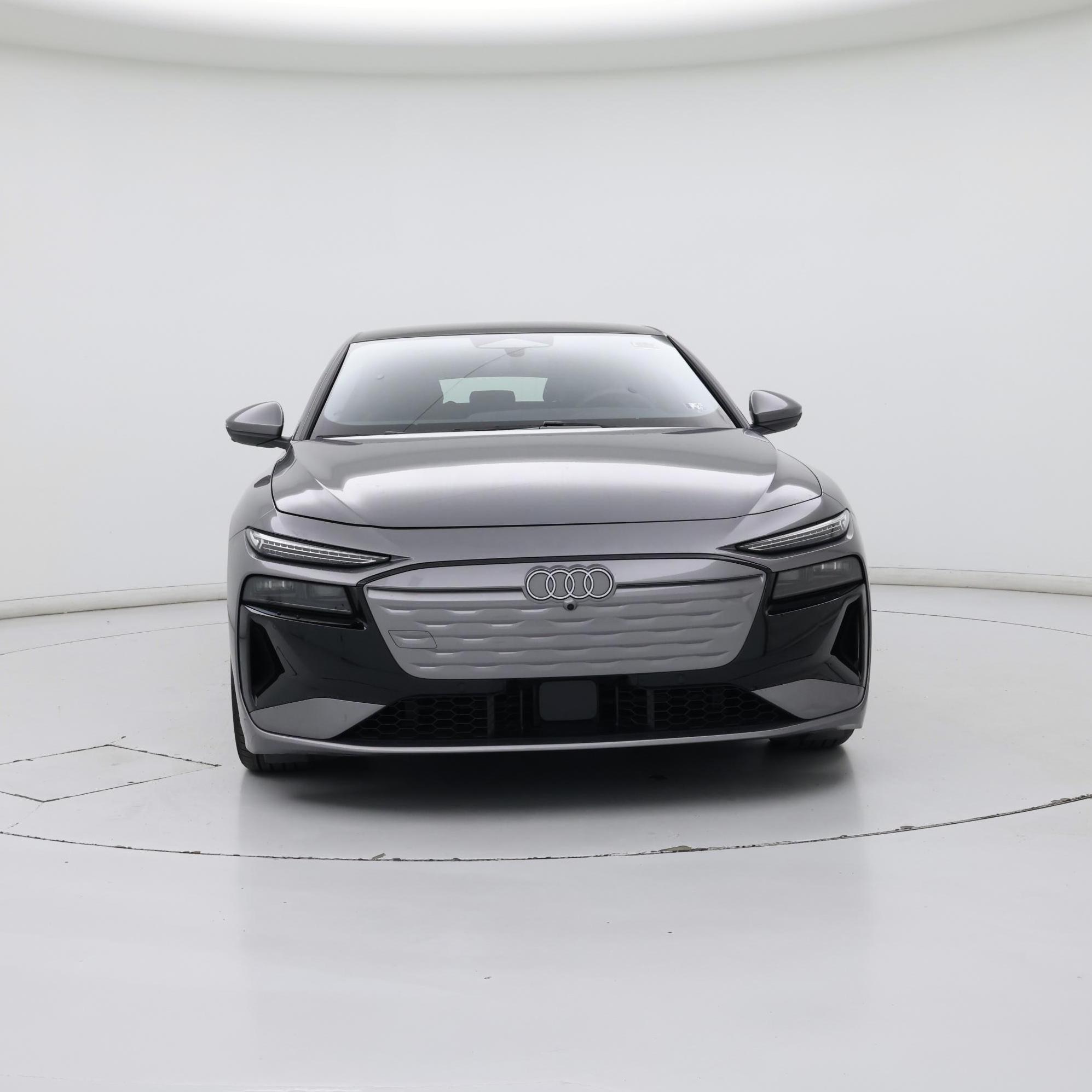 Thumbnail: 2025 Audi e-tron S - 5