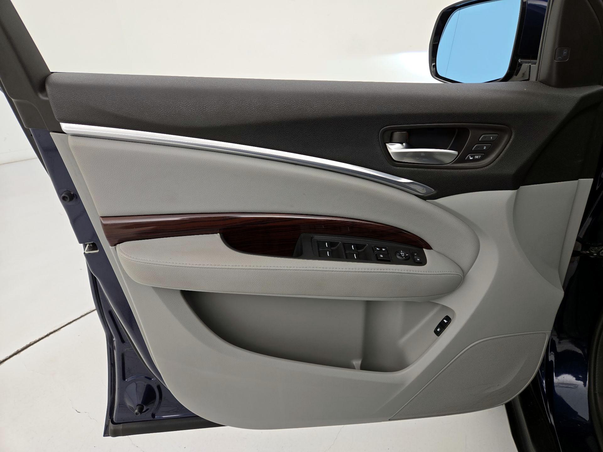 Thumbnail: 2014 Acura MDX - 12