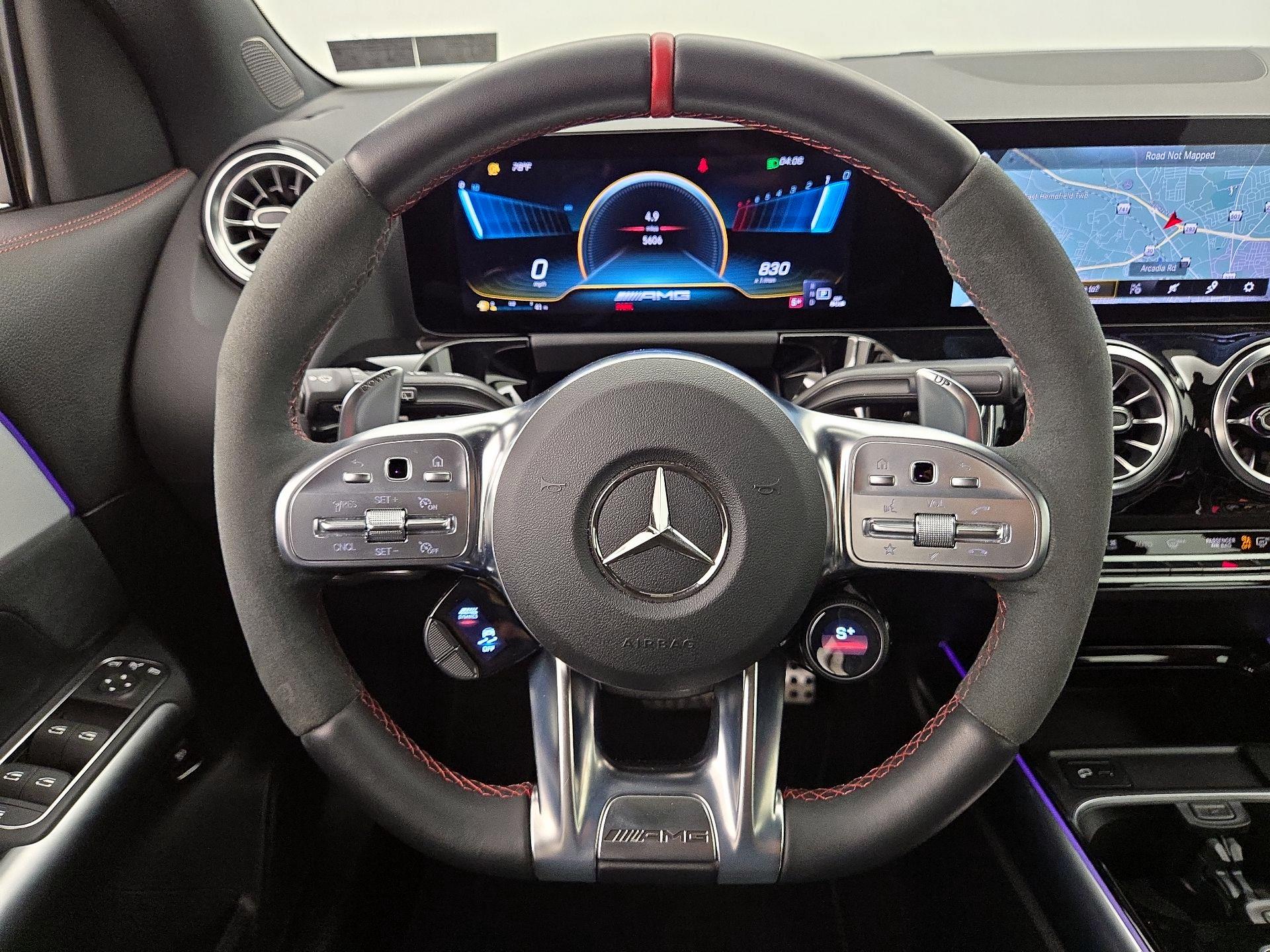 Thumbnail: 2023 Mercedes-Benz GLA - 10