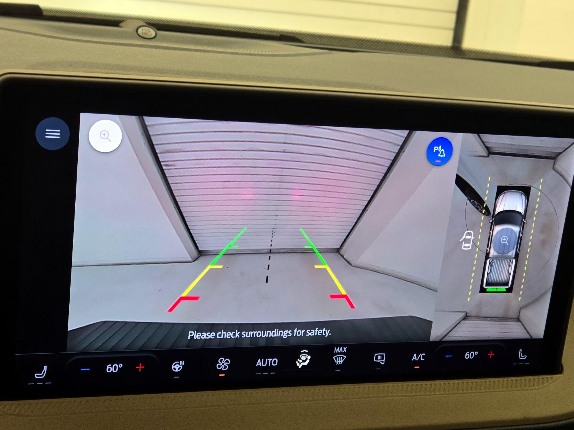 Thumbnail: 2025 Ford Maverick - 14