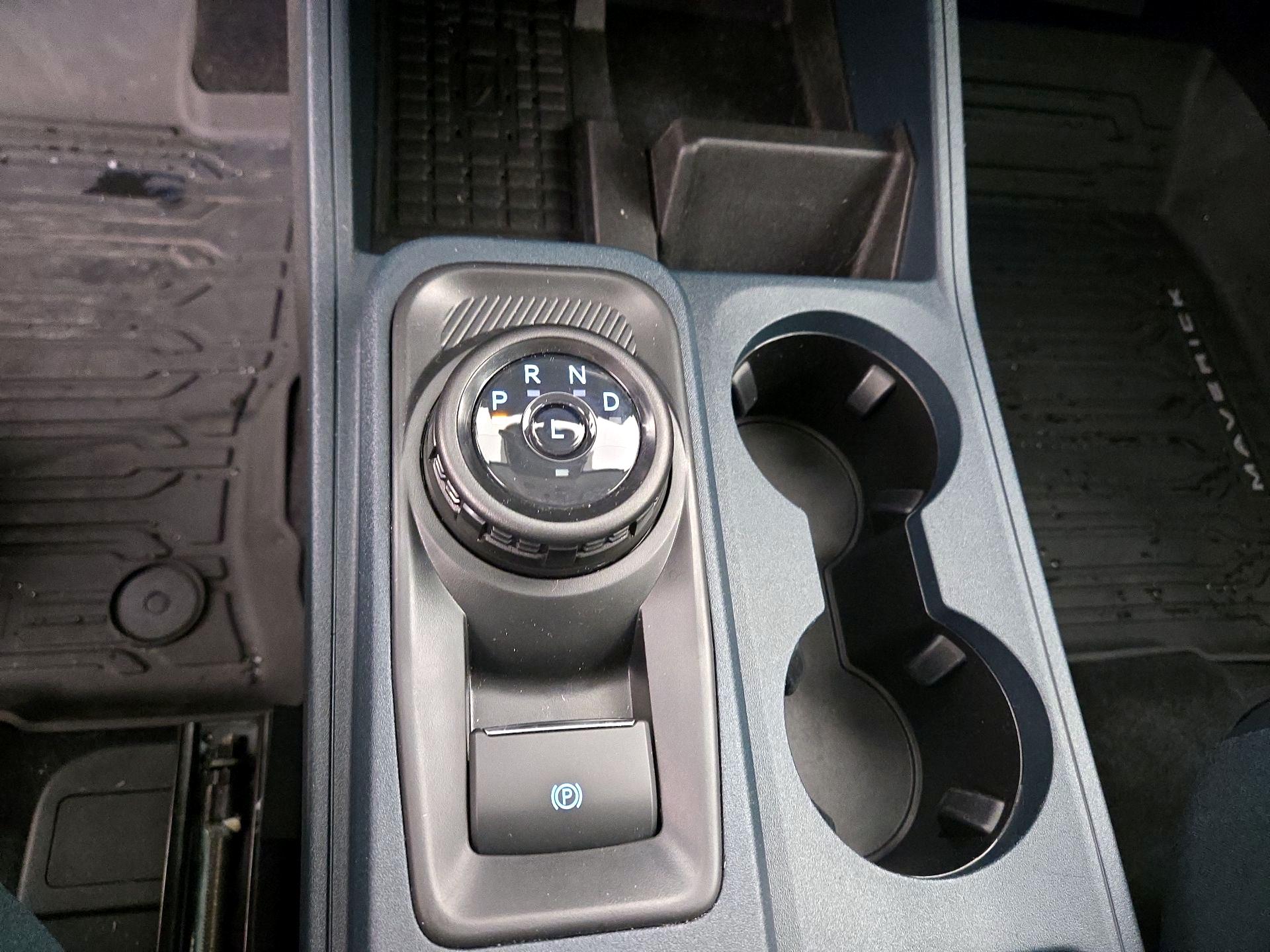 Thumbnail: 2025 Ford Maverick - 17