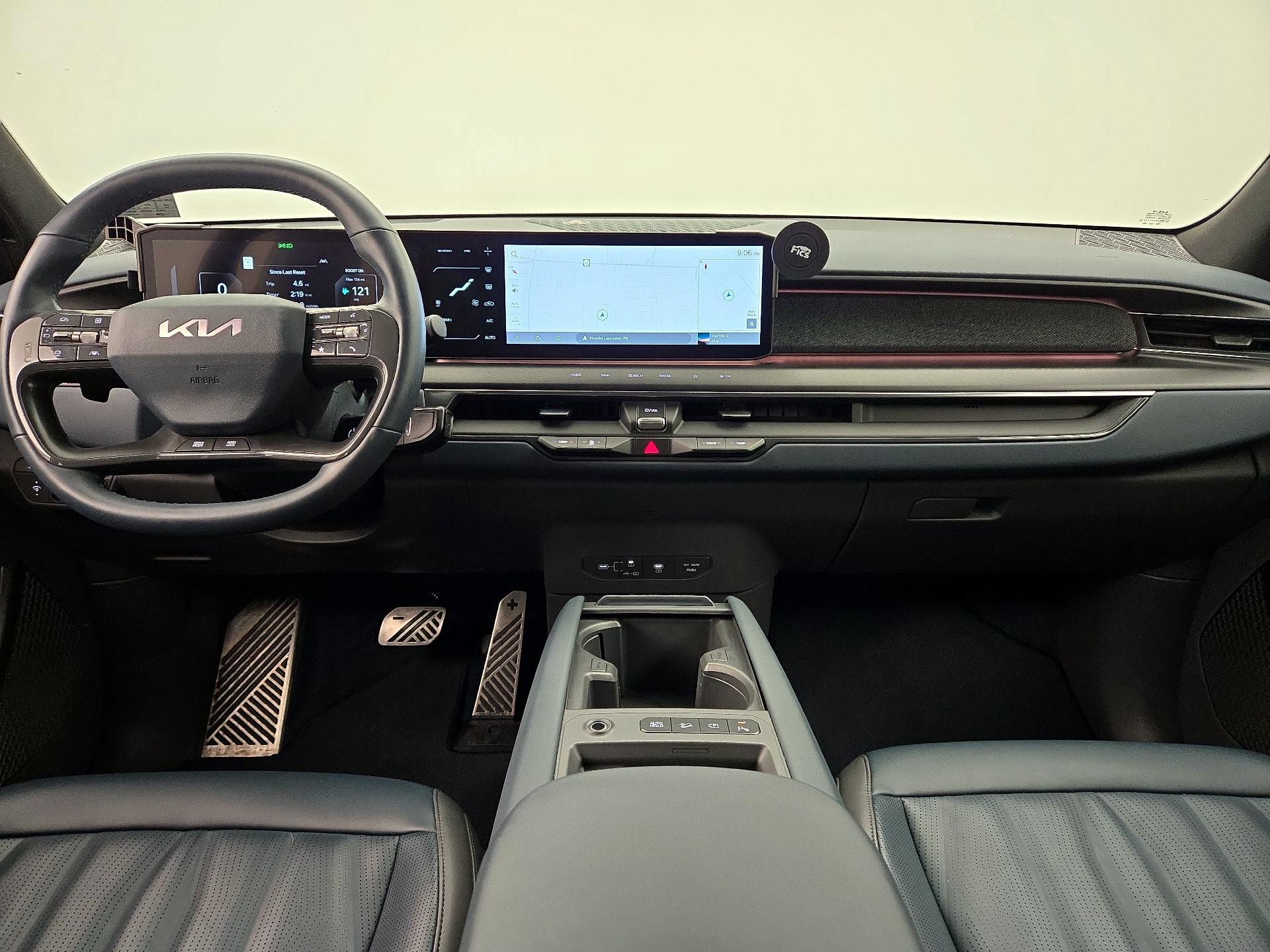 Thumbnail: 2024 Kia EV9 - 9