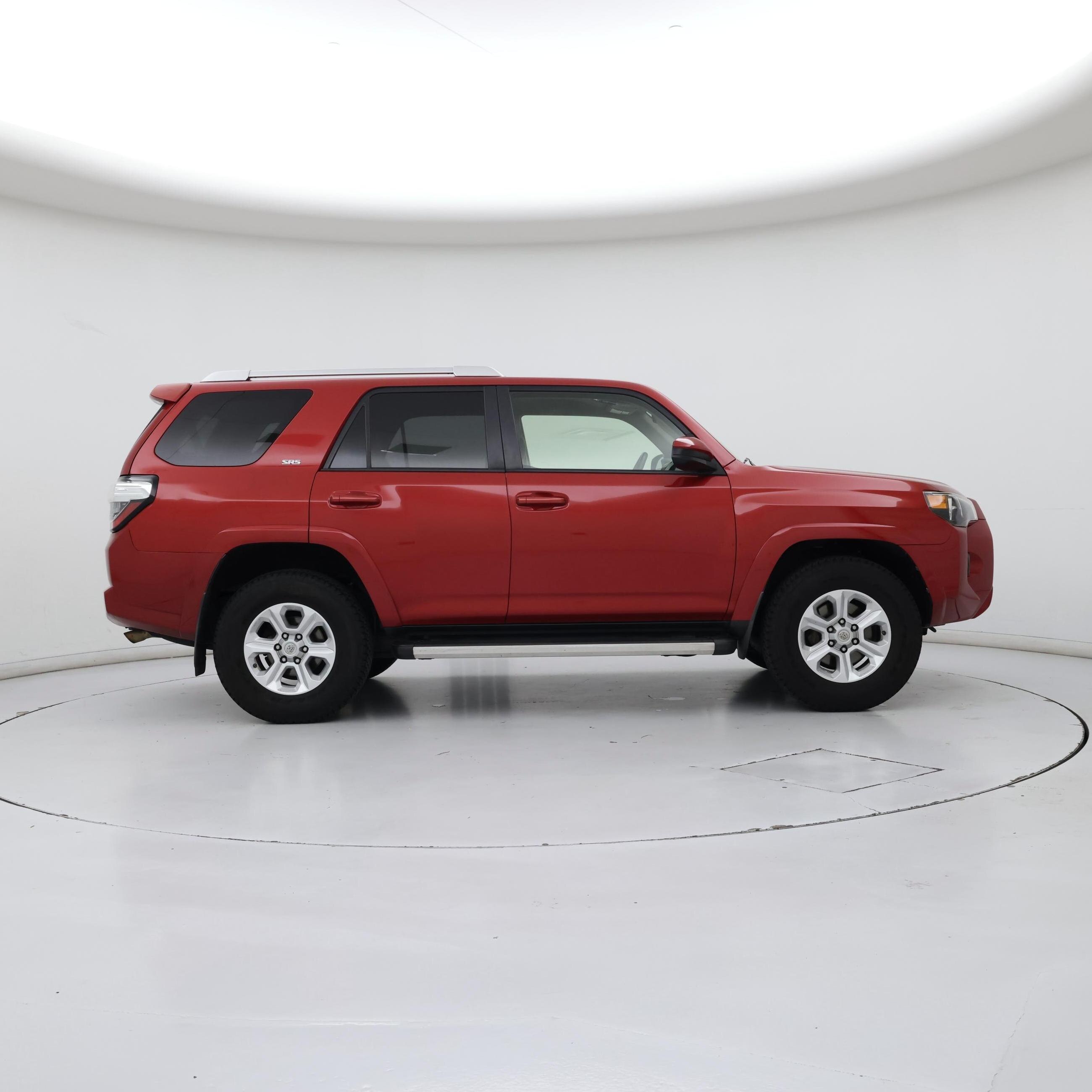 Thumbnail: 2015 Toyota 4Runner - 7