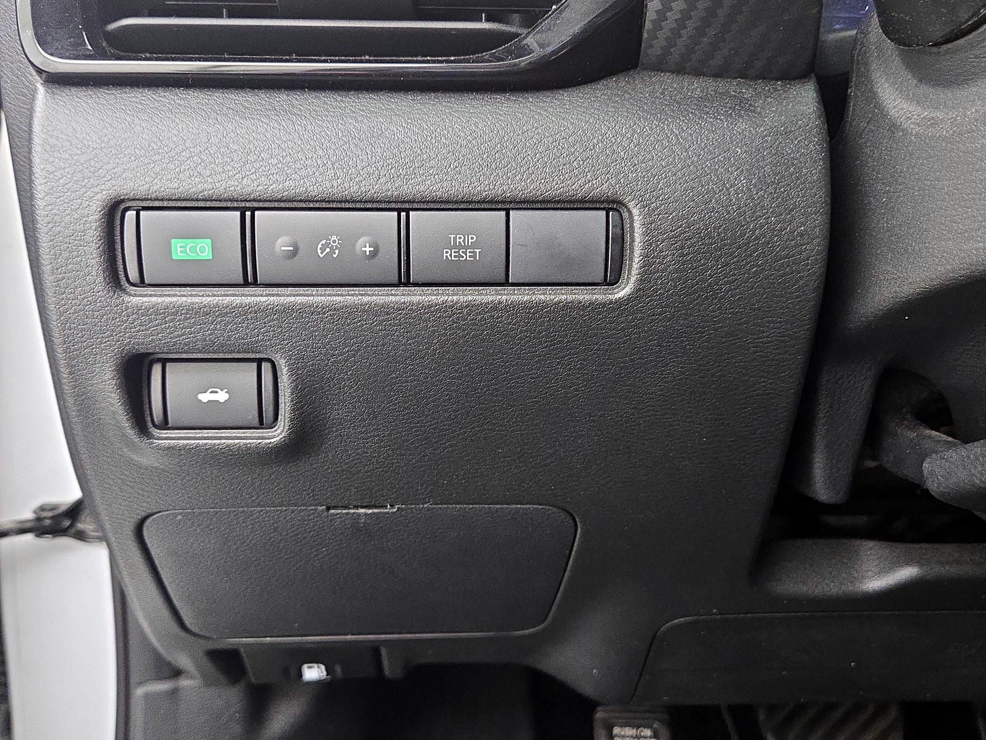 Thumbnail: 2022 Nissan Sentra - 13