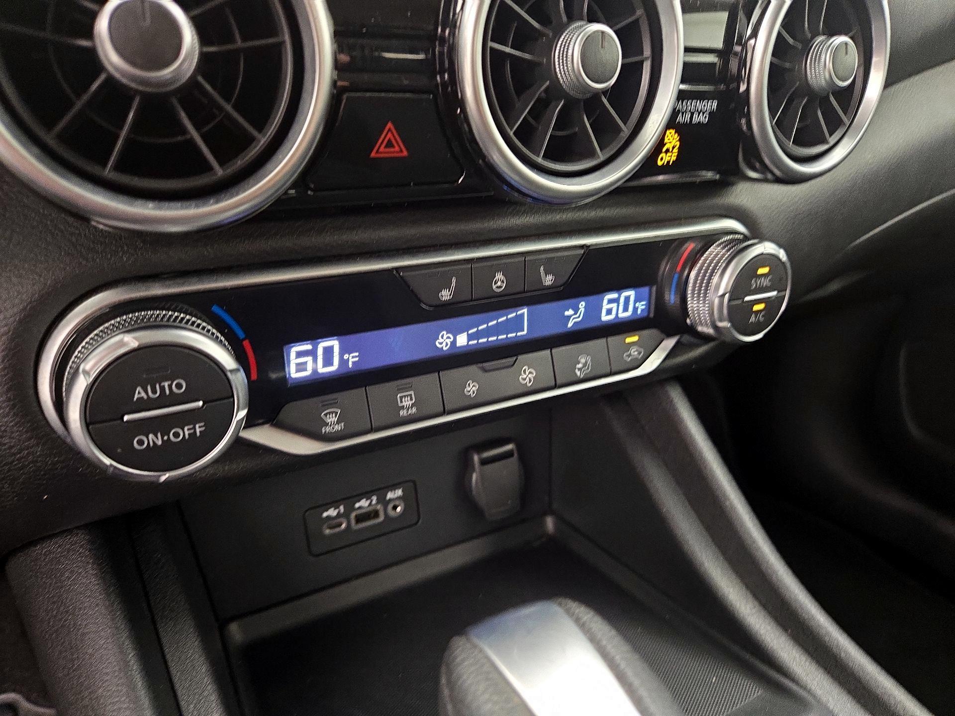 Thumbnail: 2022 Nissan Sentra - 16