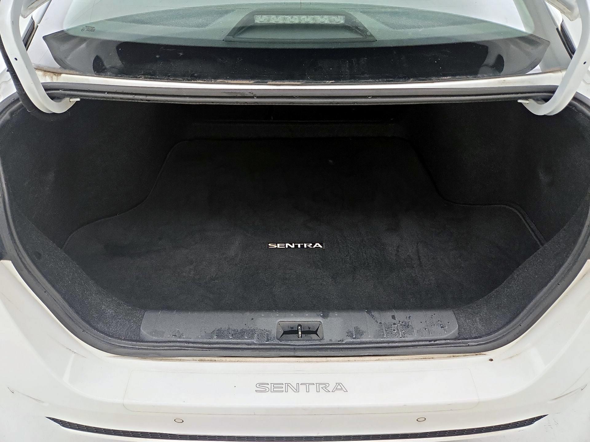 Thumbnail: 2022 Nissan Sentra - 20