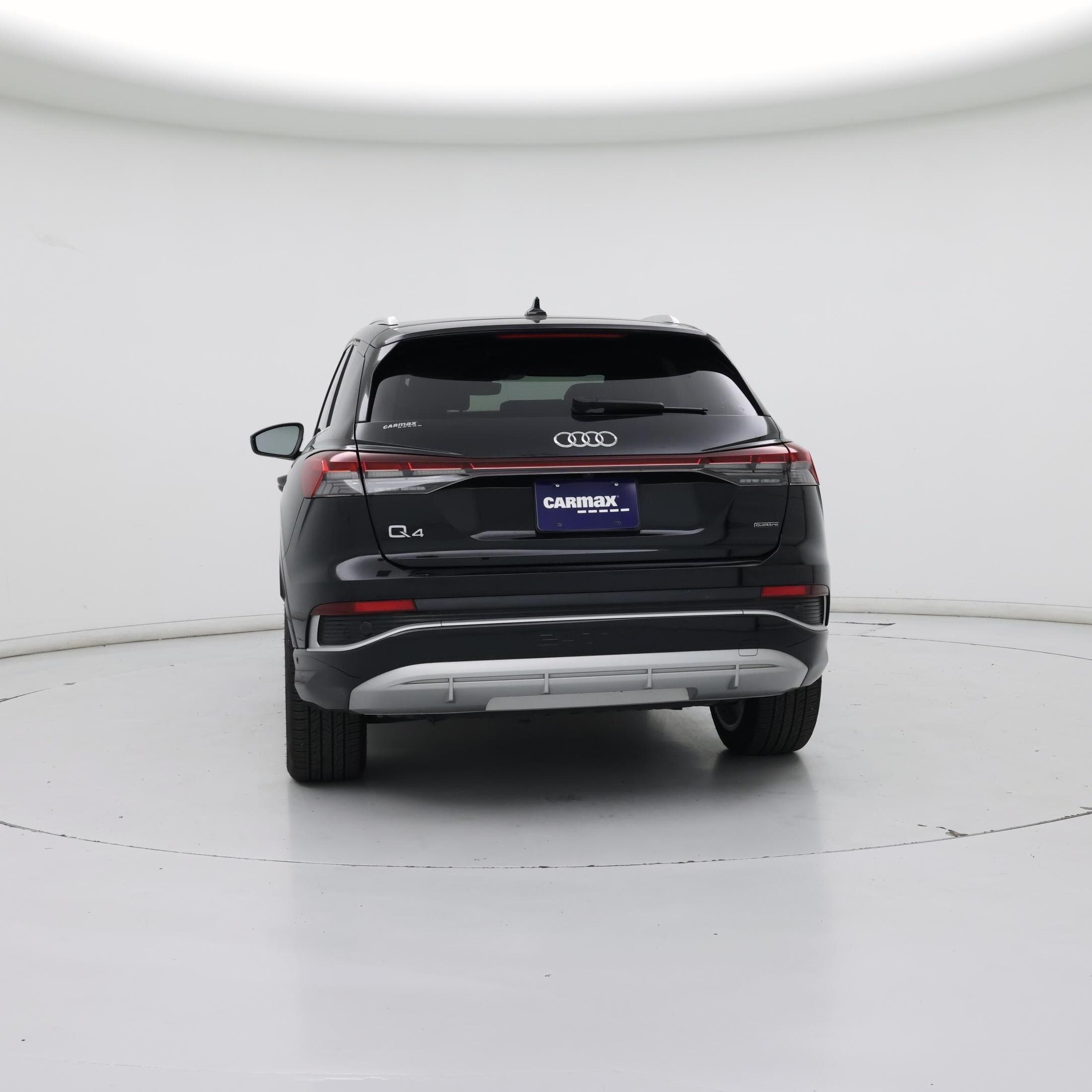 Thumbnail: 2023 Audi Q4 e-tron - 6