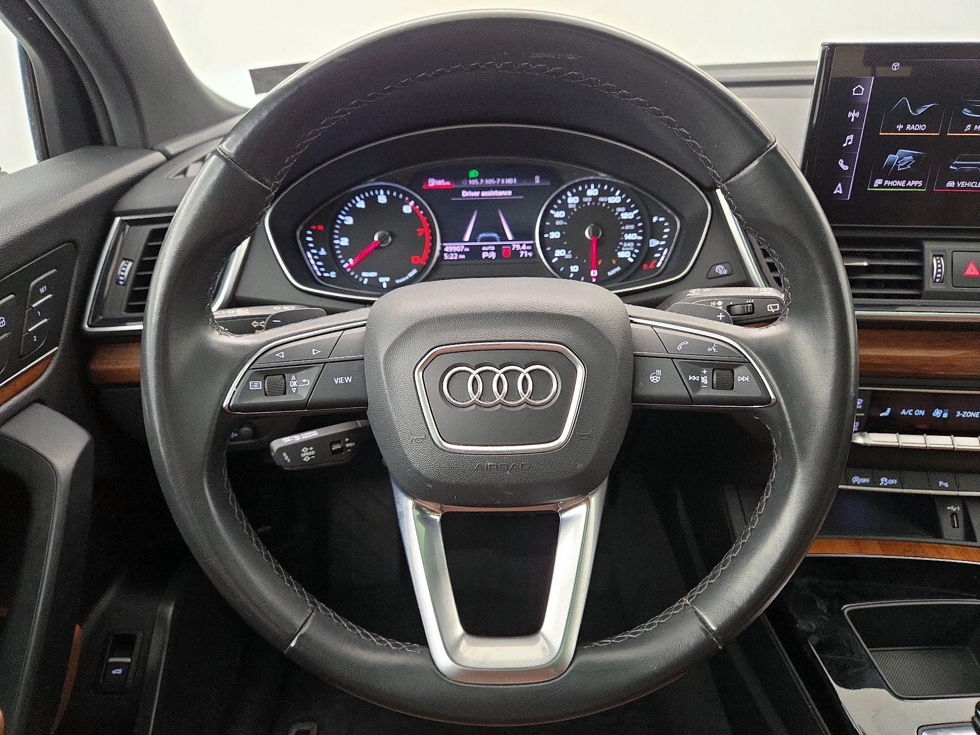 Thumbnail: 2023 Audi Q5 - 10