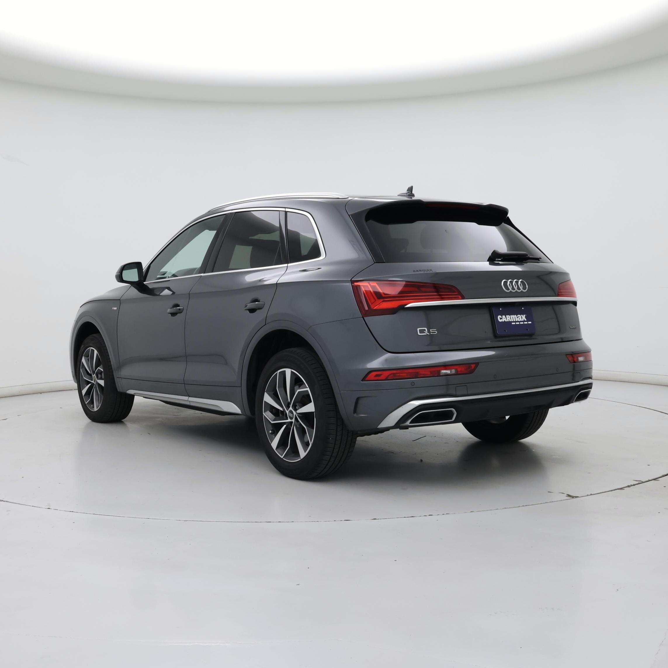 Thumbnail: 2023 Audi Q5 - 2