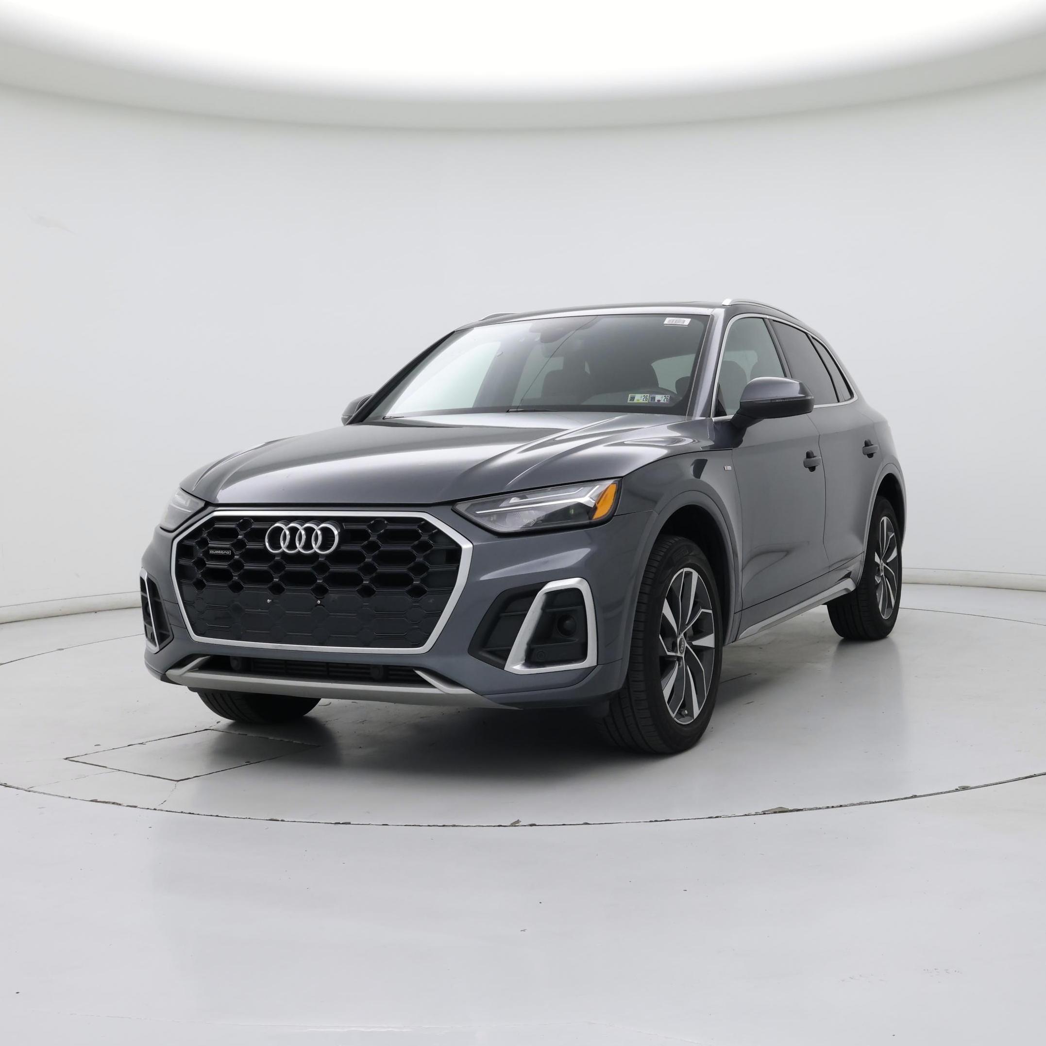 Thumbnail: 2023 Audi Q5 - 4