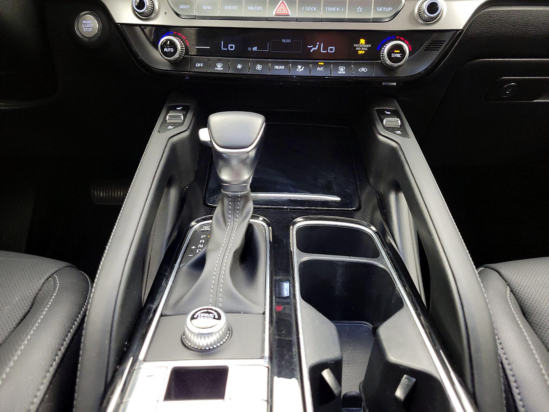 Thumbnail: 2023 Kia Telluride - 18