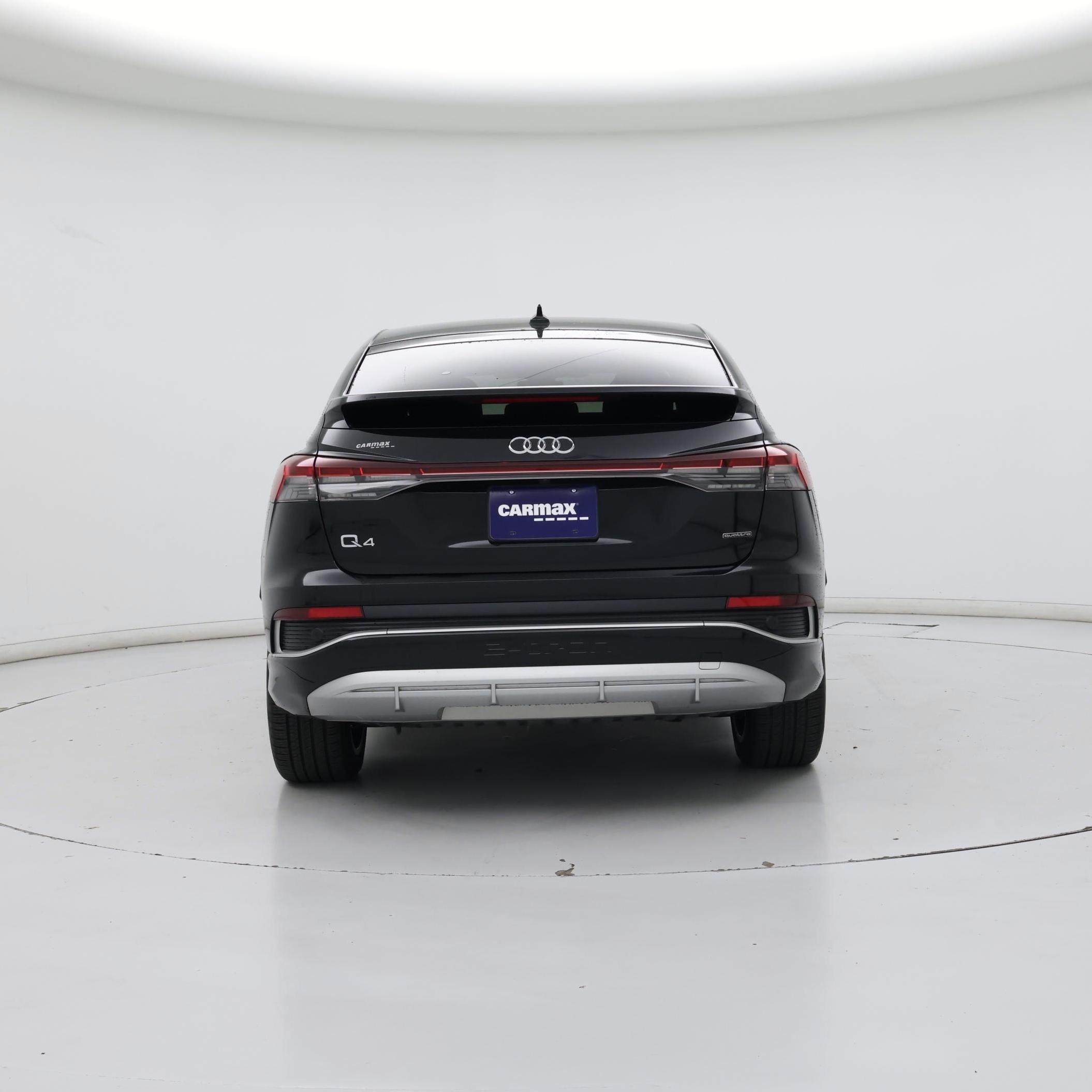 Thumbnail: 2023 Audi Q4 e-tron - 6