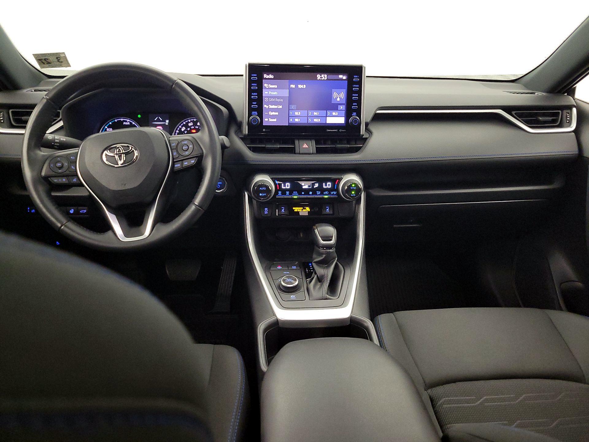 Thumbnail: 2022 Toyota RAV4 - 9