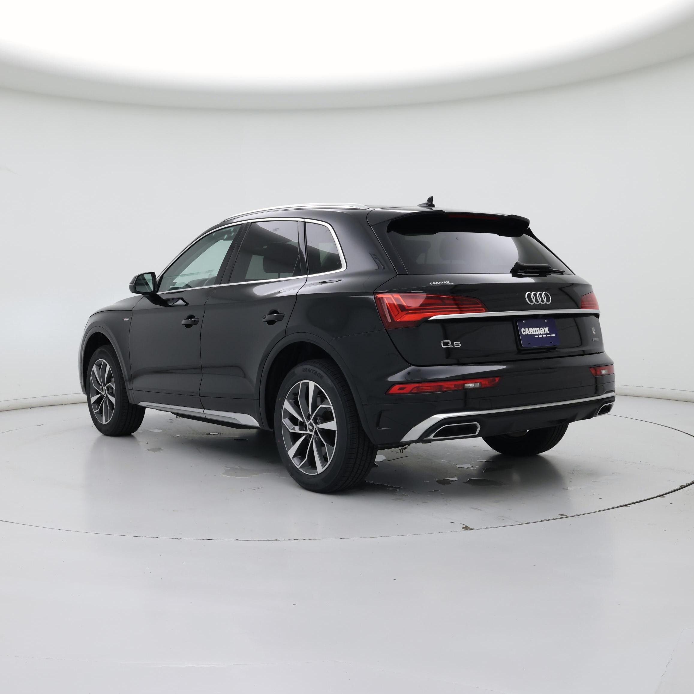 Thumbnail: 2023 Audi Q5 - 2