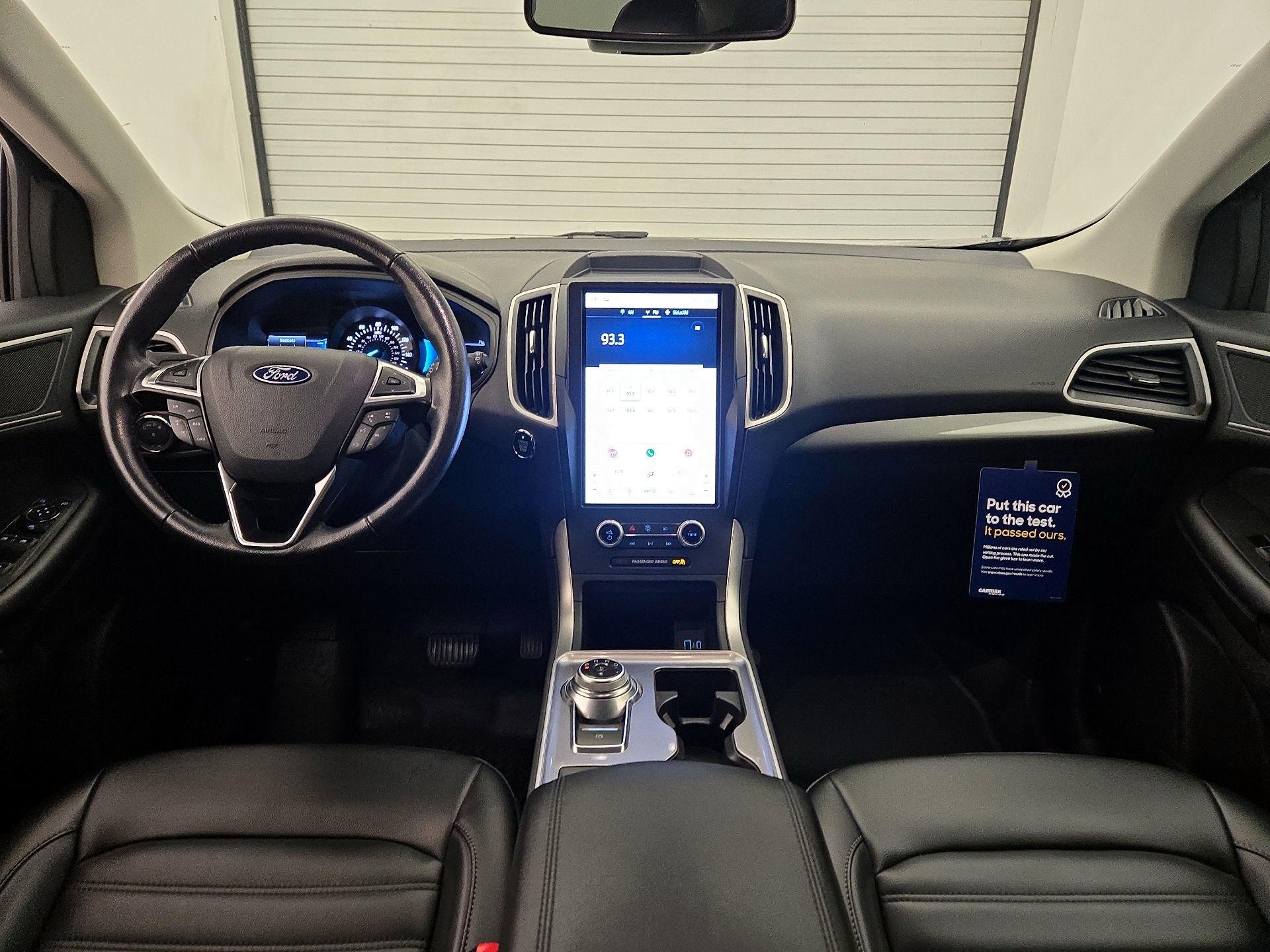 Thumbnail: 2023 Ford Edge - 9