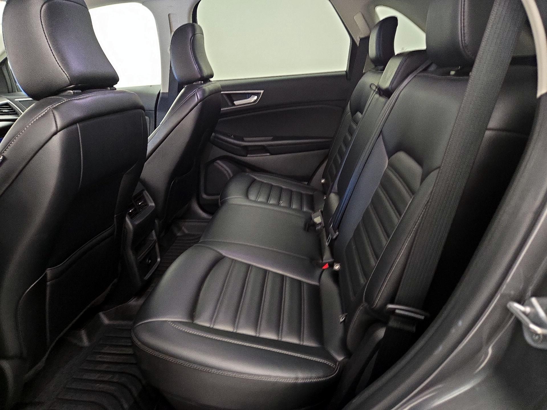 Thumbnail: 2023 Ford Edge - 19