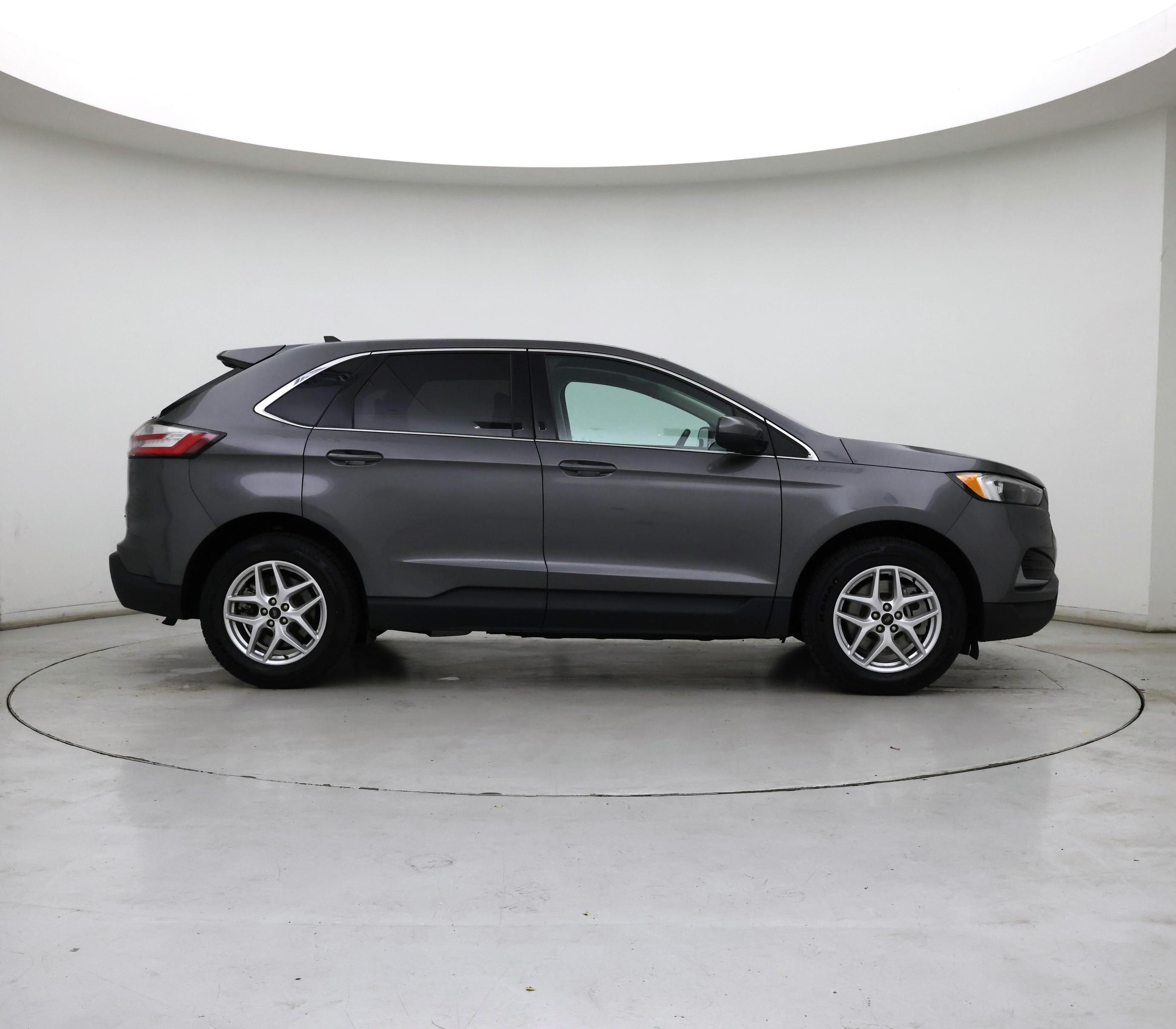 Thumbnail: 2023 Ford Edge - 7