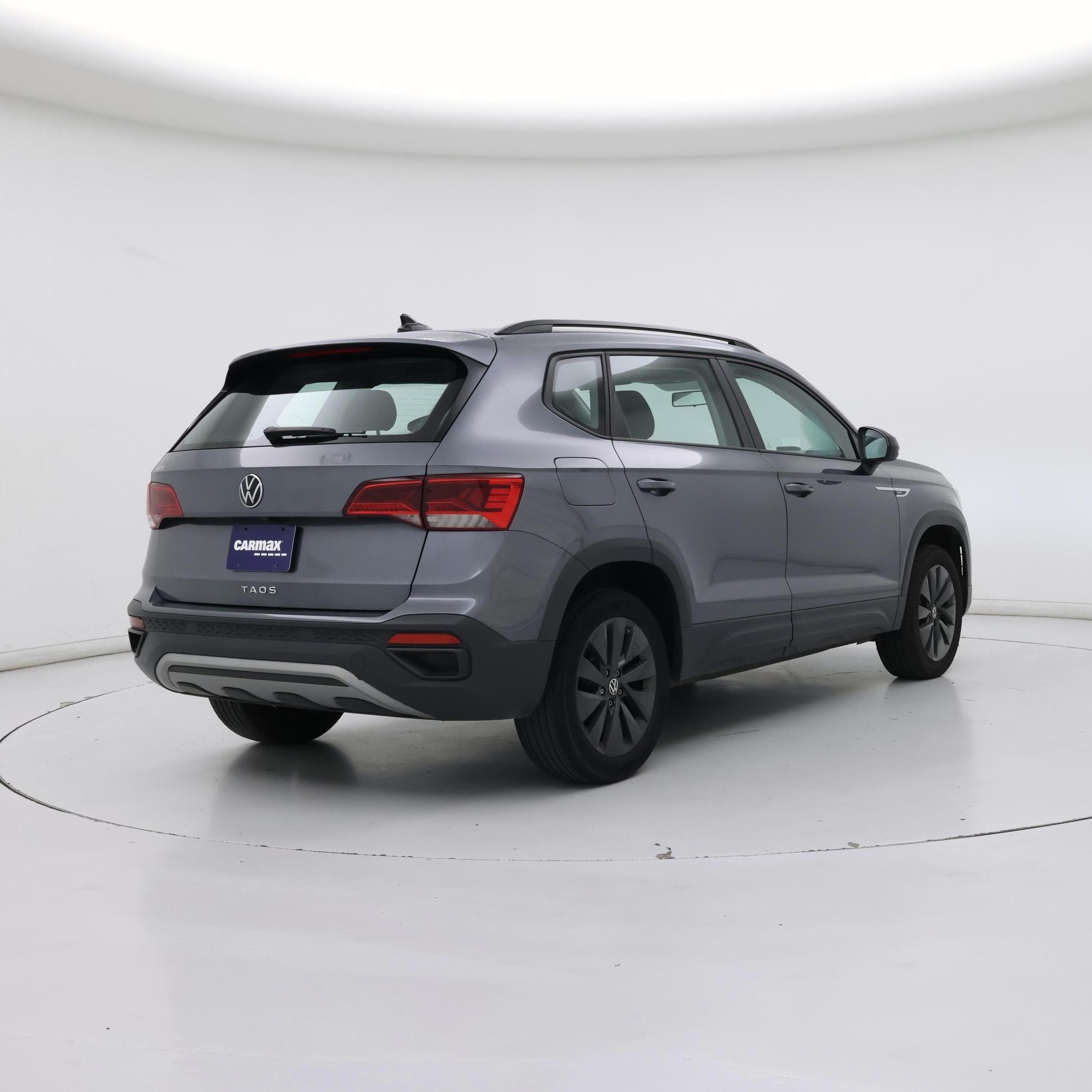 Thumbnail: 2022 Volkswagen Taos - 8