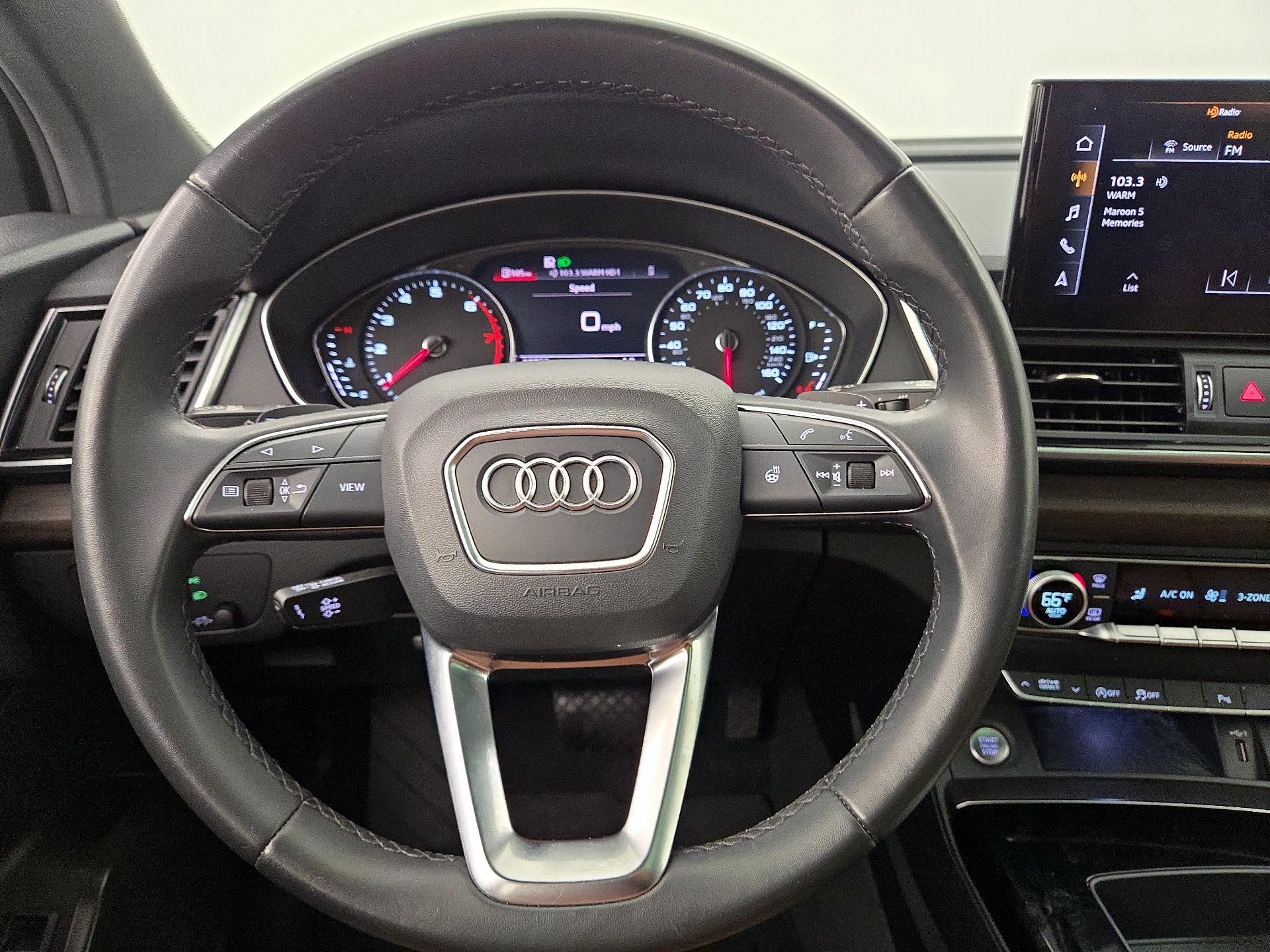 Thumbnail: 2022 Audi Q5 - 10