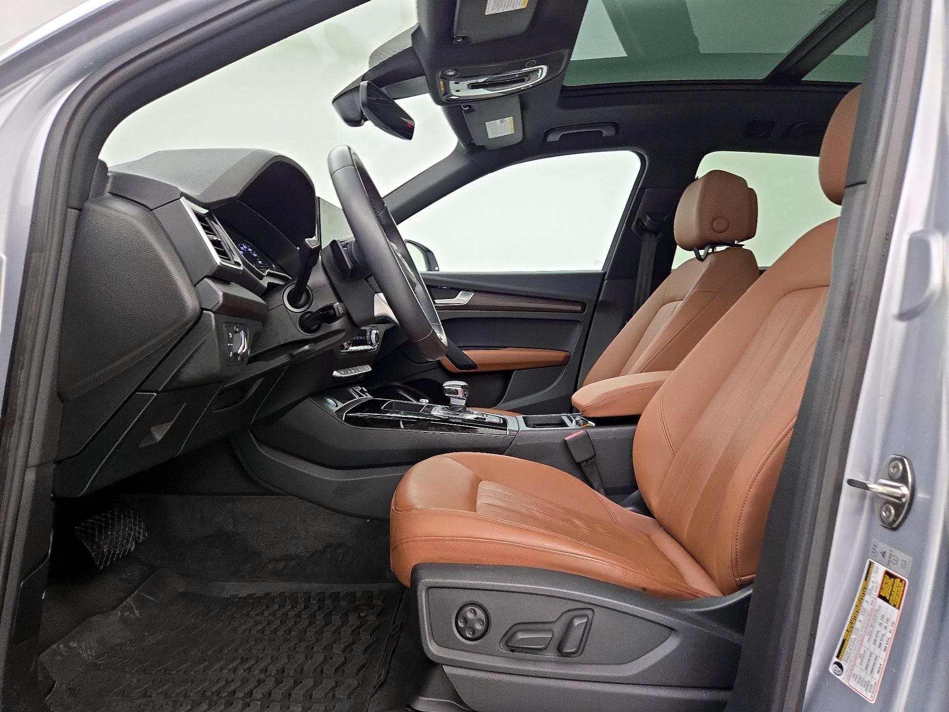 Thumbnail: 2022 Audi Q5 - 11