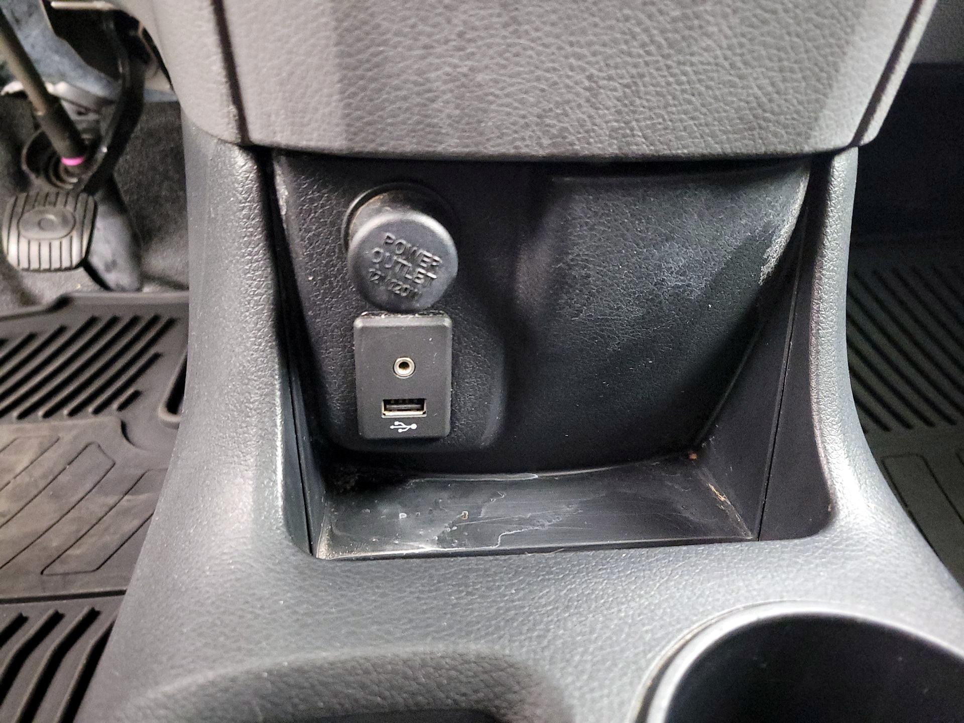 Thumbnail: 2019 Nissan NV200 - 18