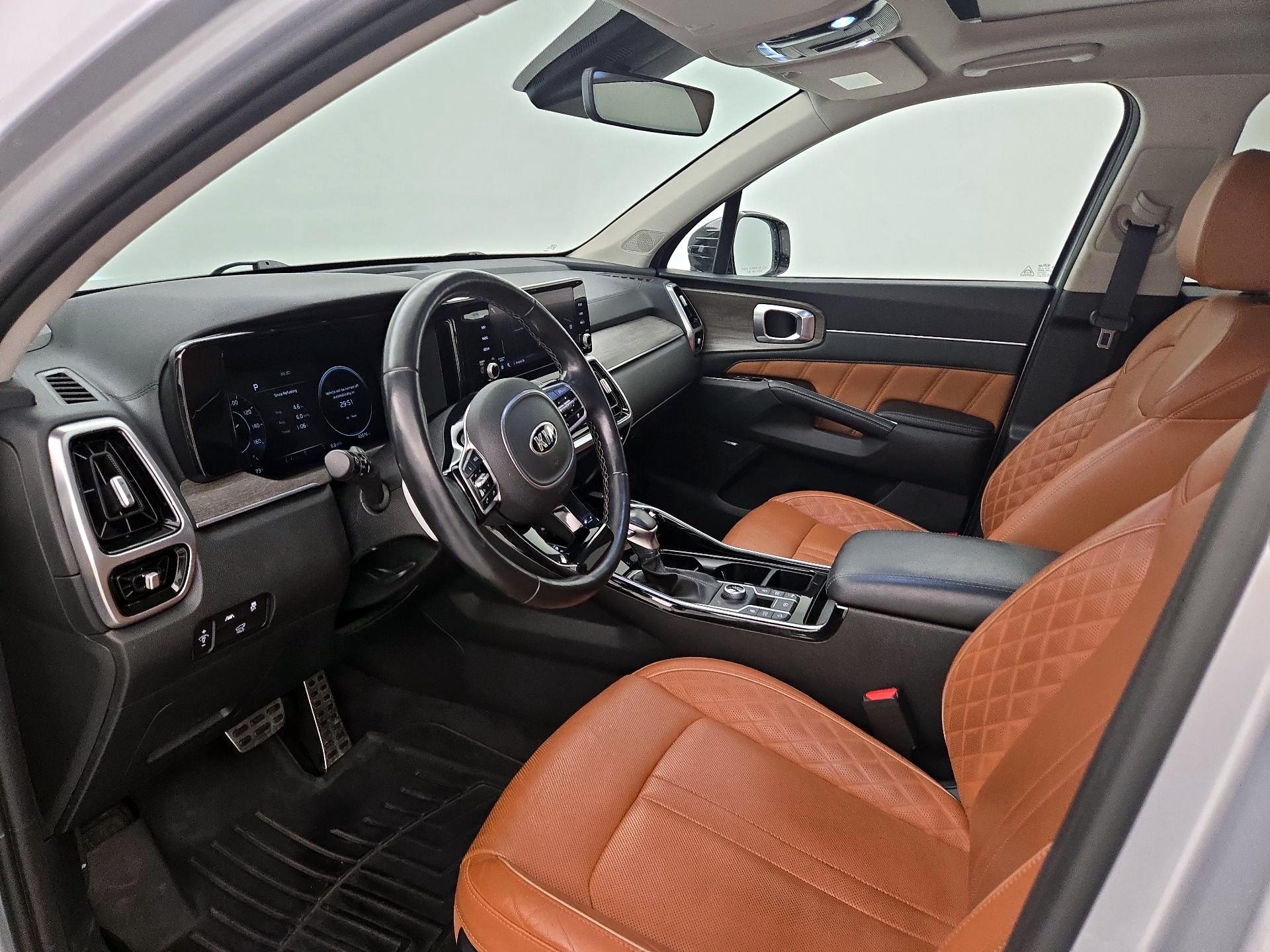 Thumbnail: 2021 Kia Sorento - 11