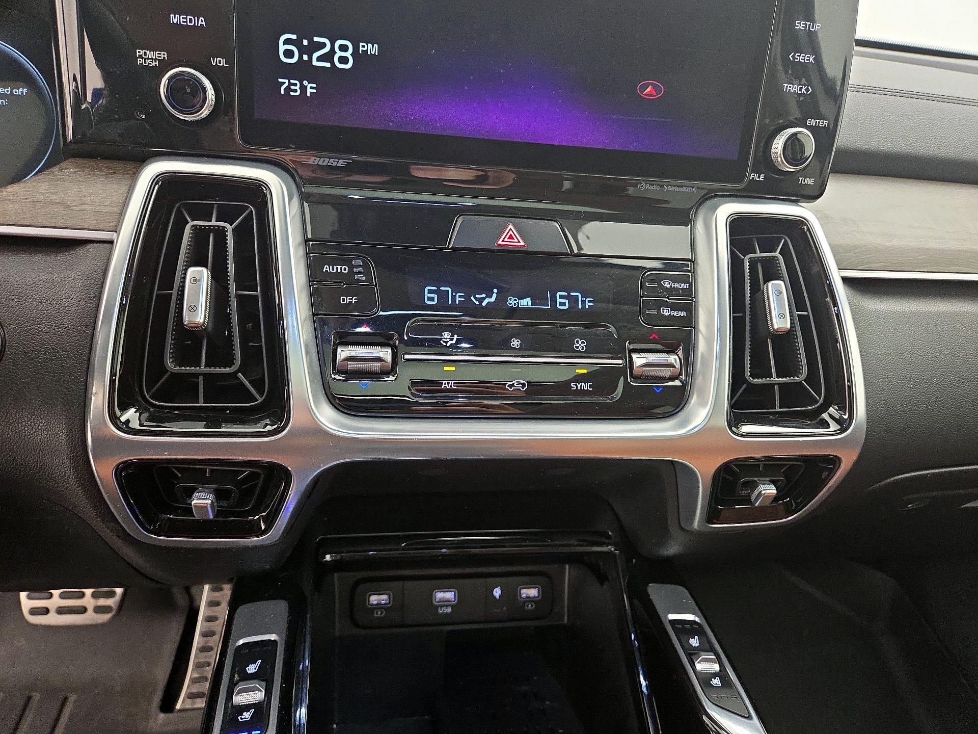 Thumbnail: 2021 Kia Sorento - 17