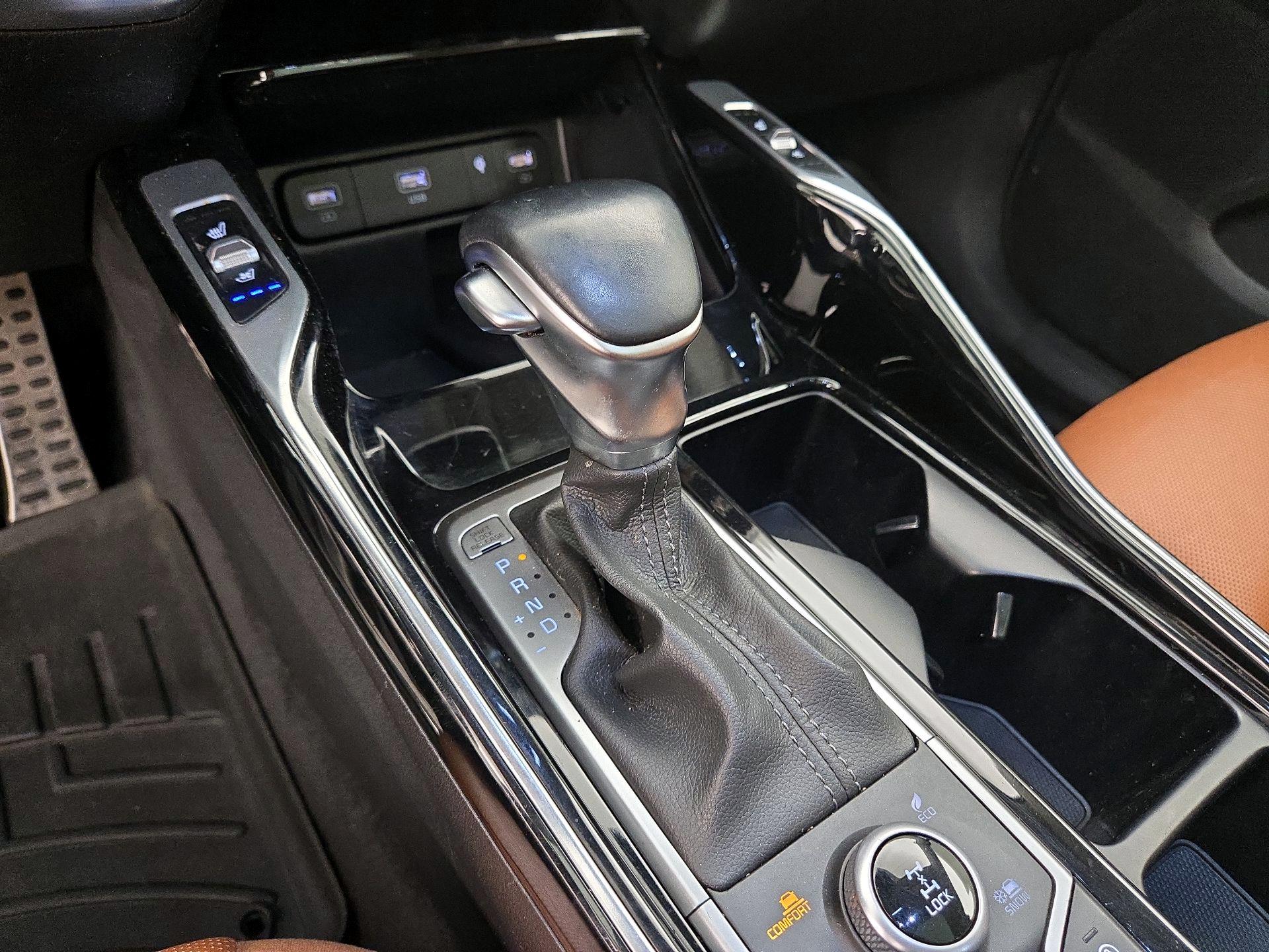 Thumbnail: 2021 Kia Sorento - 18