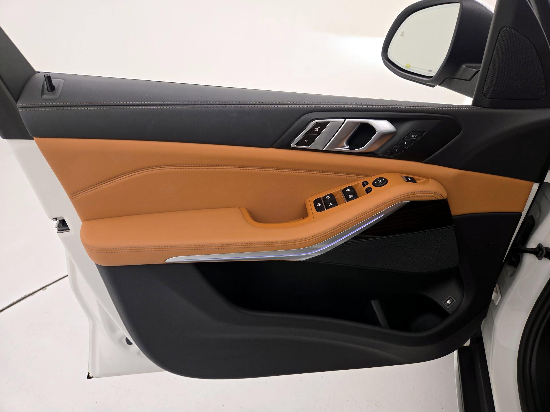 Thumbnail: 2024 BMW X5 - 12