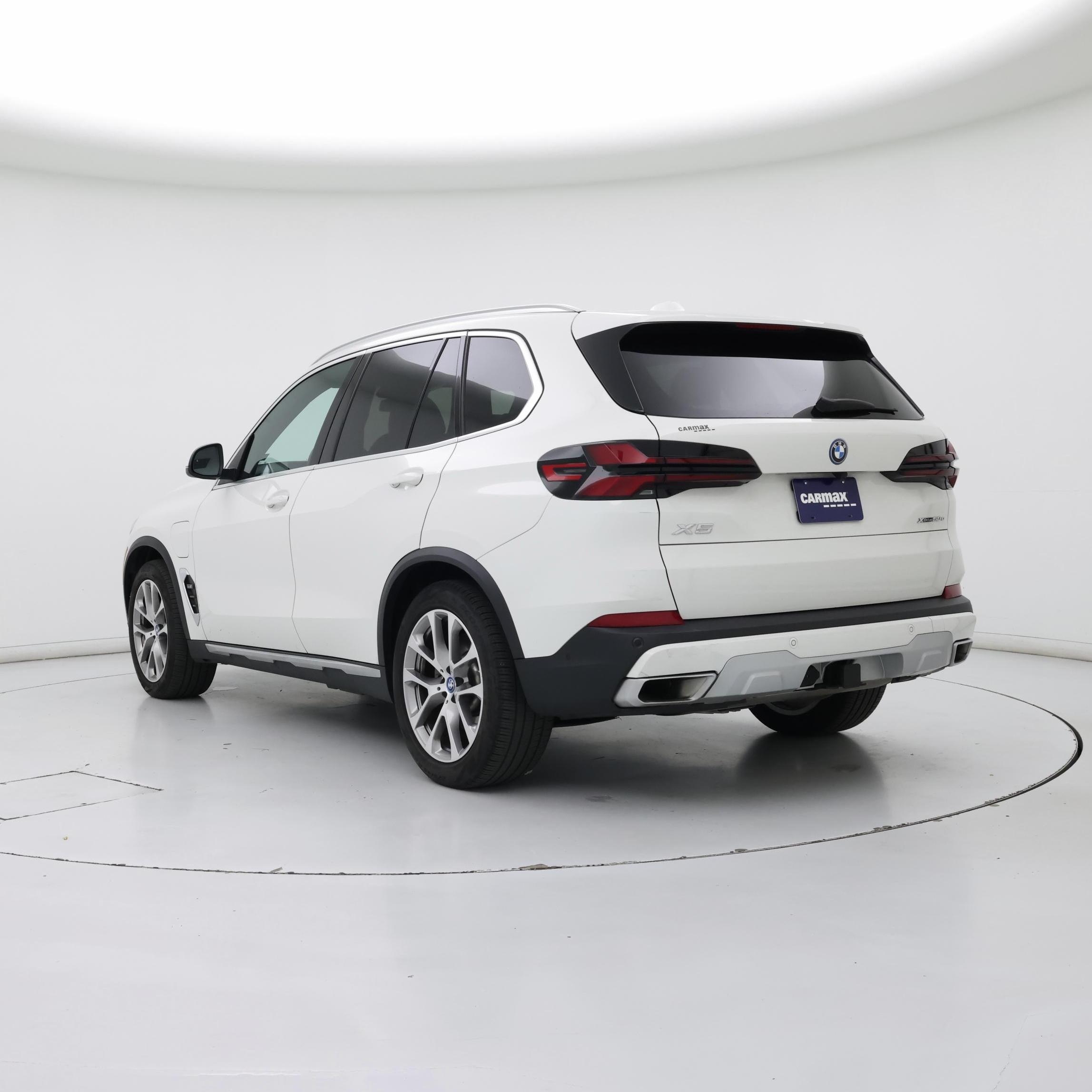 Thumbnail: 2024 BMW X5 - 2