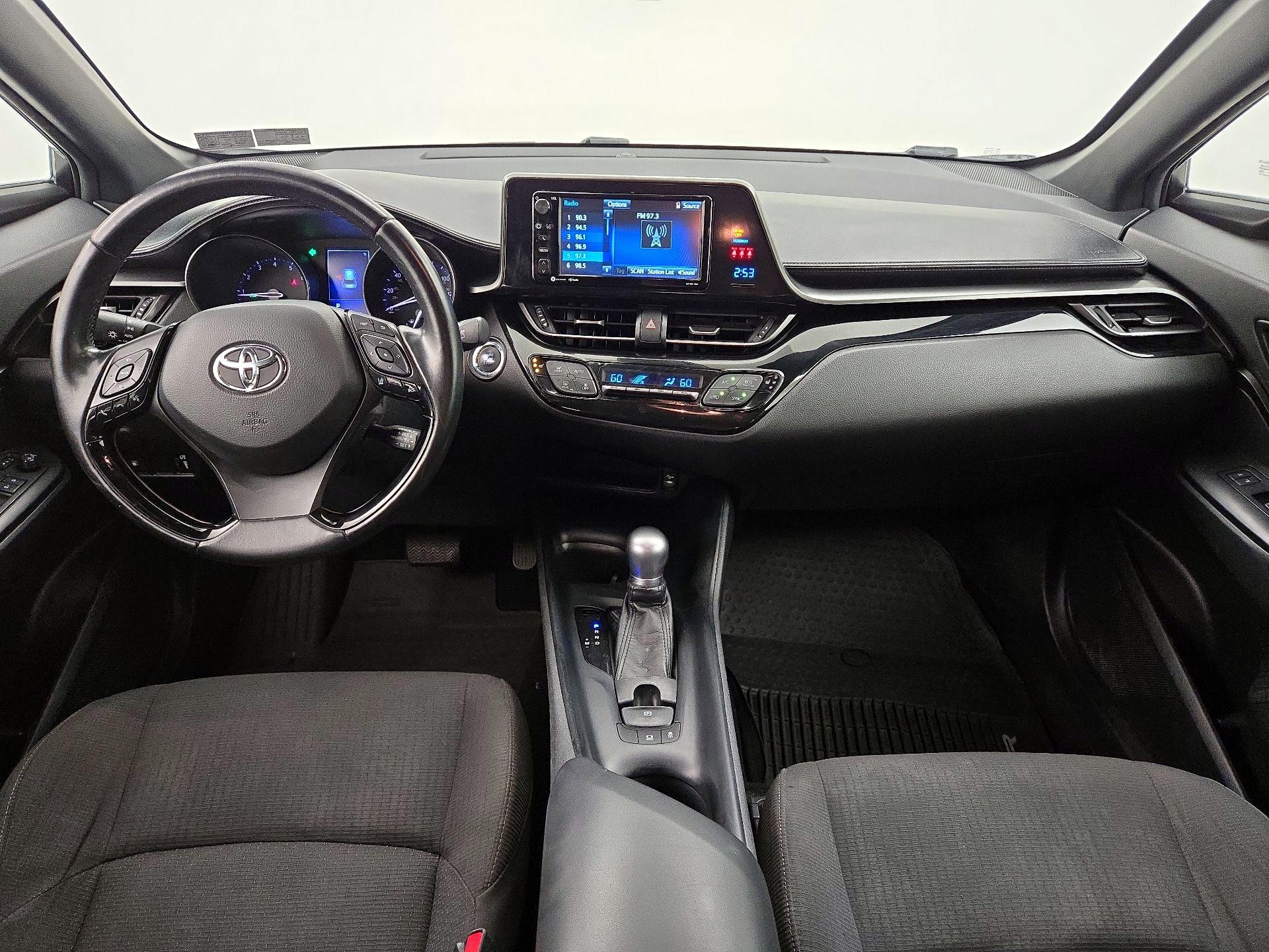 Thumbnail: 2018 Toyota C-HR - 9