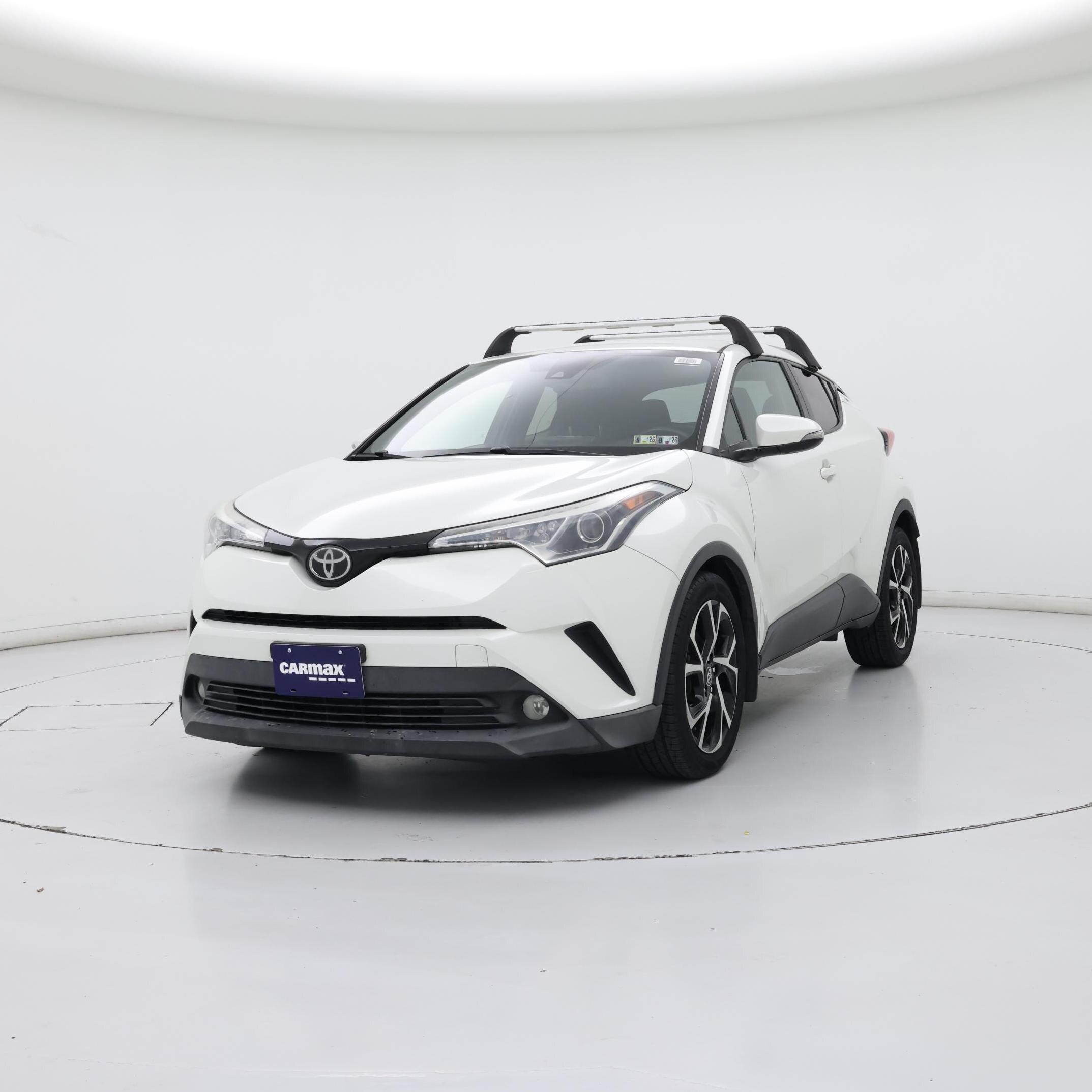Thumbnail: 2018 Toyota C-HR - 4