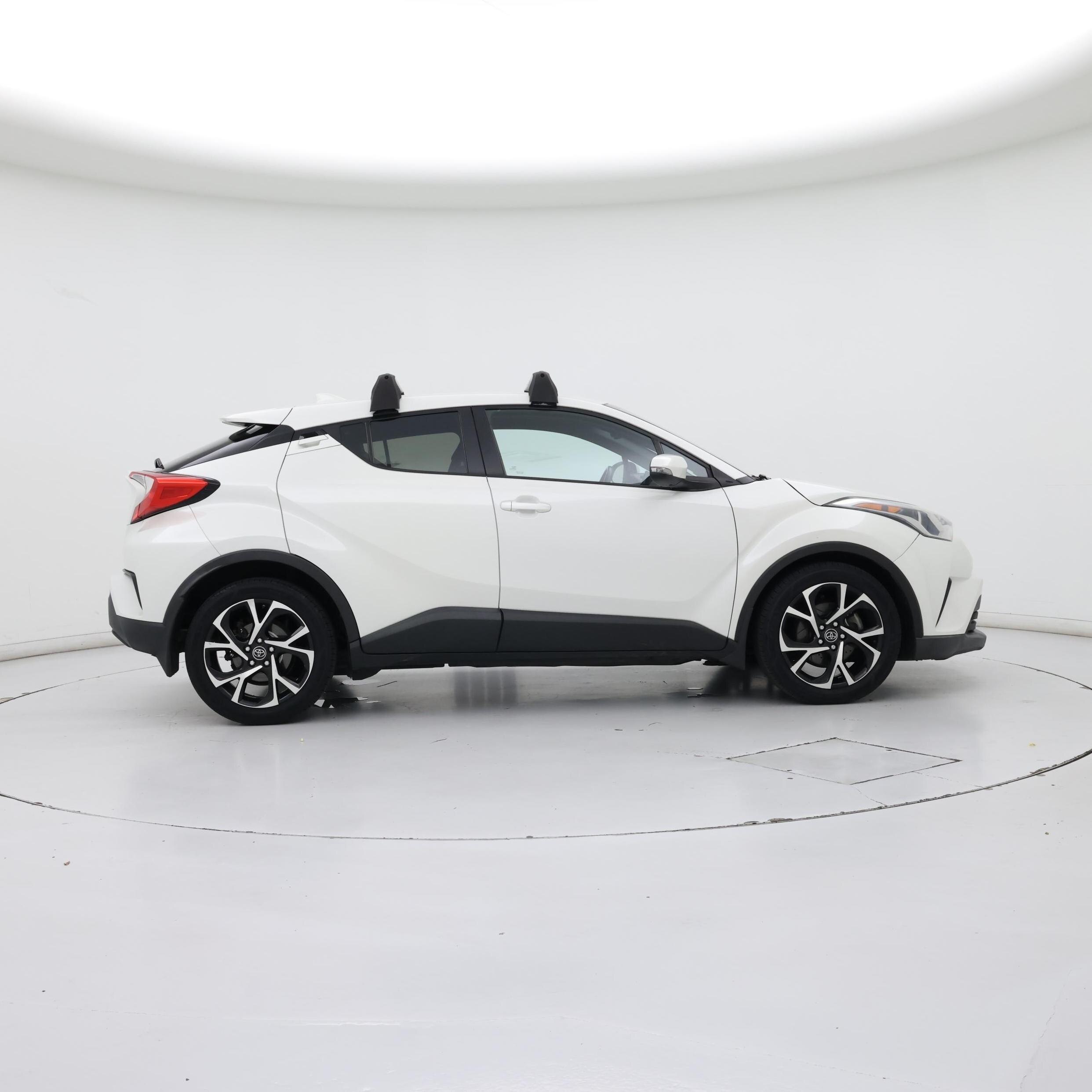Thumbnail: 2018 Toyota C-HR - 7