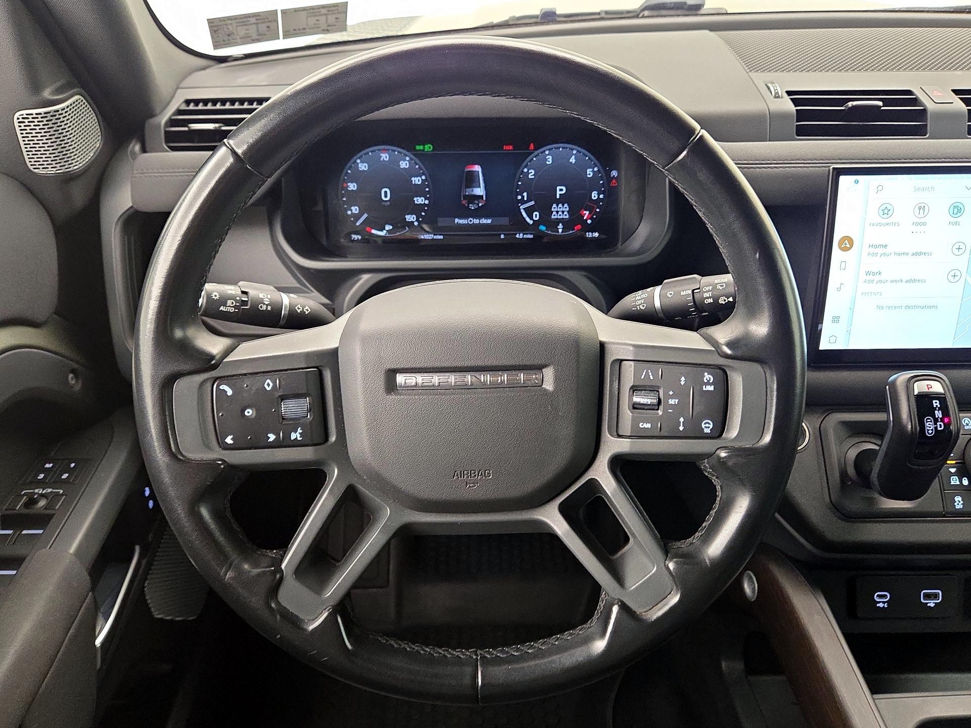 Thumbnail: 2023 Land Rover Defender - 10