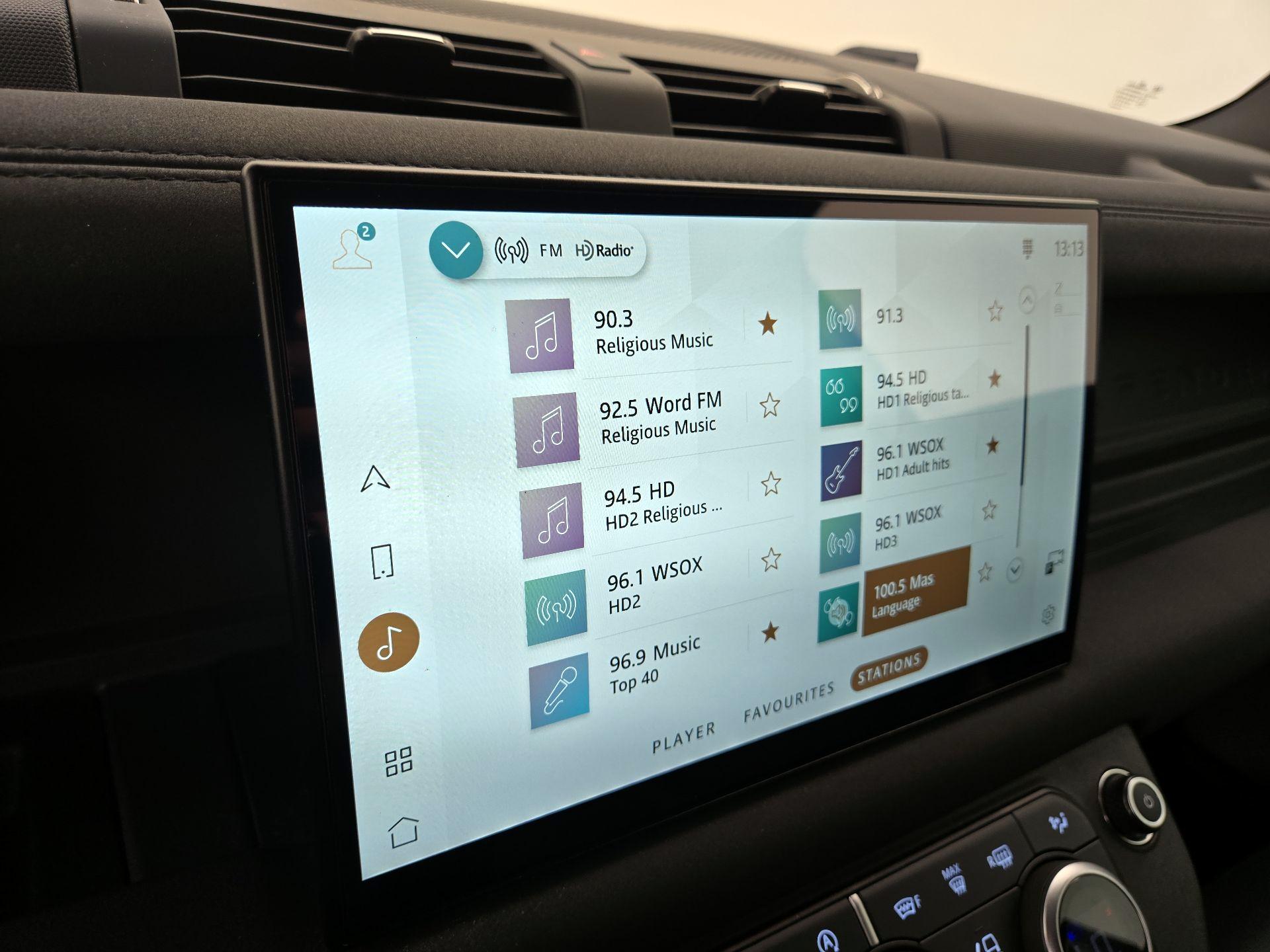 Thumbnail: 2023 Land Rover Defender - 16