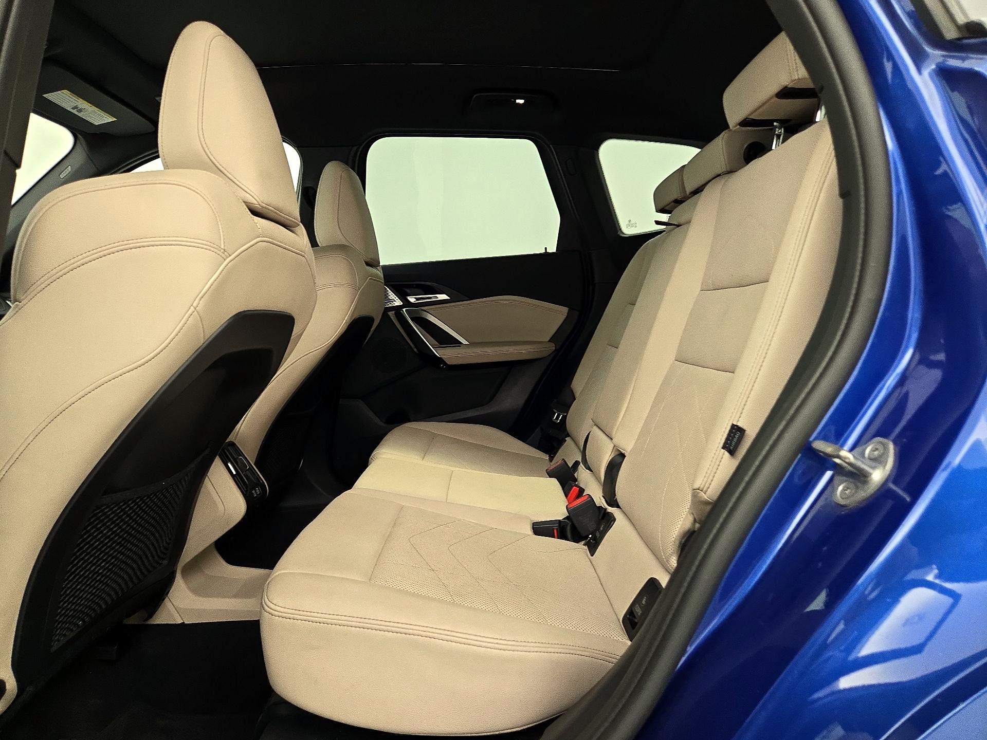 Thumbnail: 2023 BMW X1 - 20