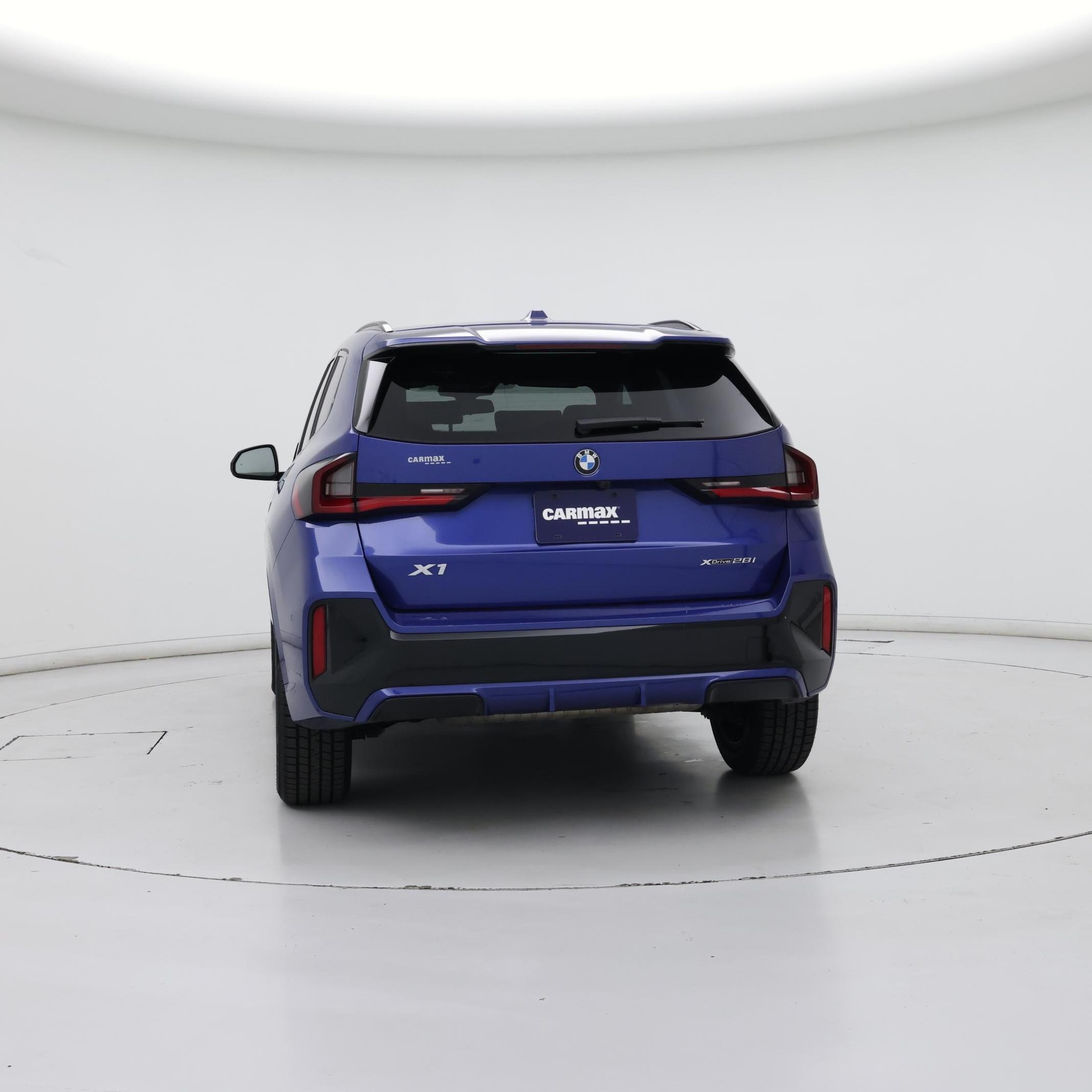 Thumbnail: 2023 BMW X1 - 6
