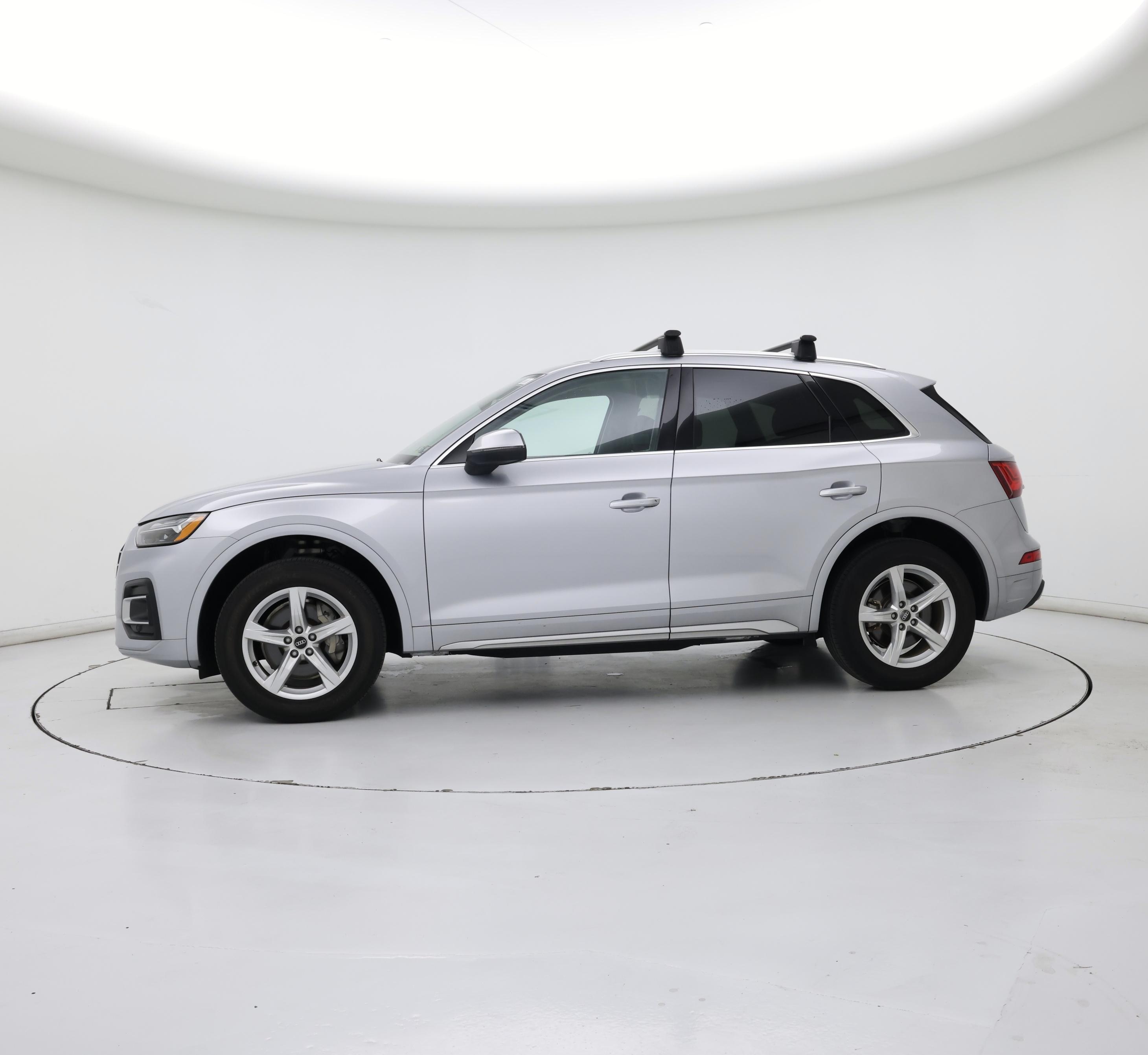 Thumbnail: 2022 Audi Q5 - 3