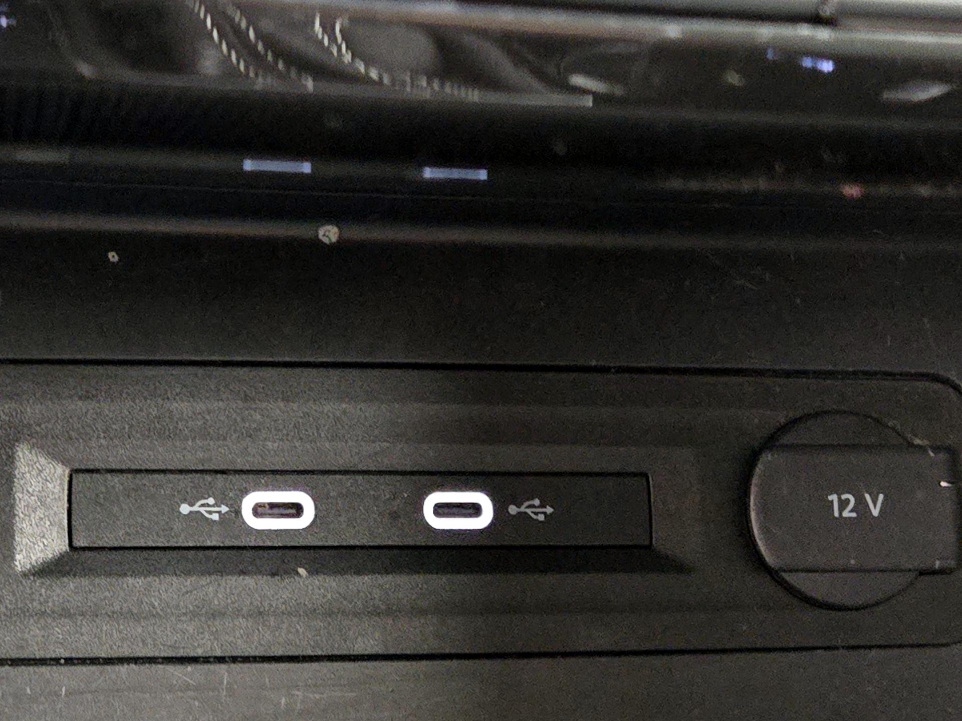 Thumbnail: 2022 Volkswagen Atlas - 18