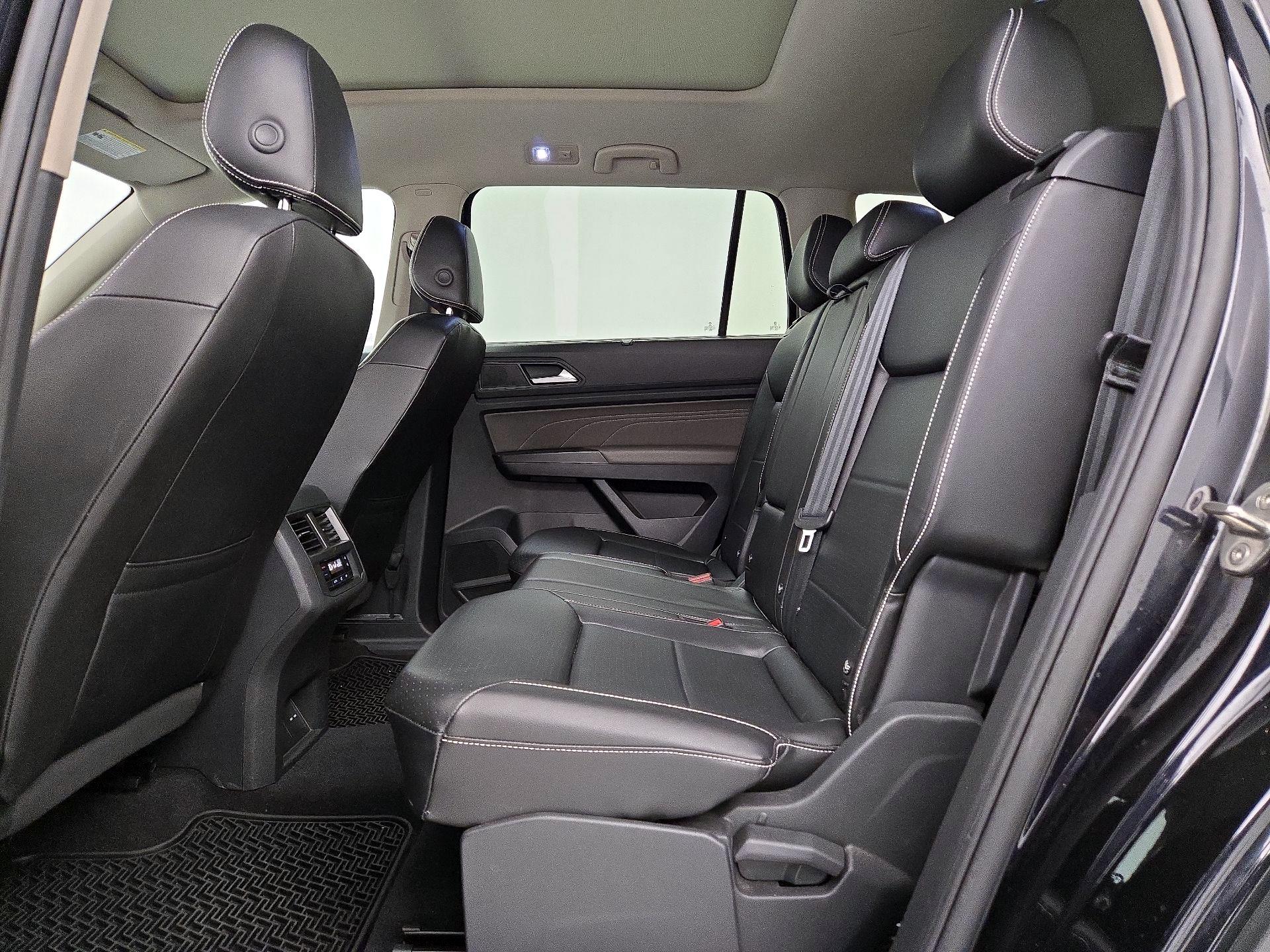 Thumbnail: 2022 Volkswagen Atlas - 20