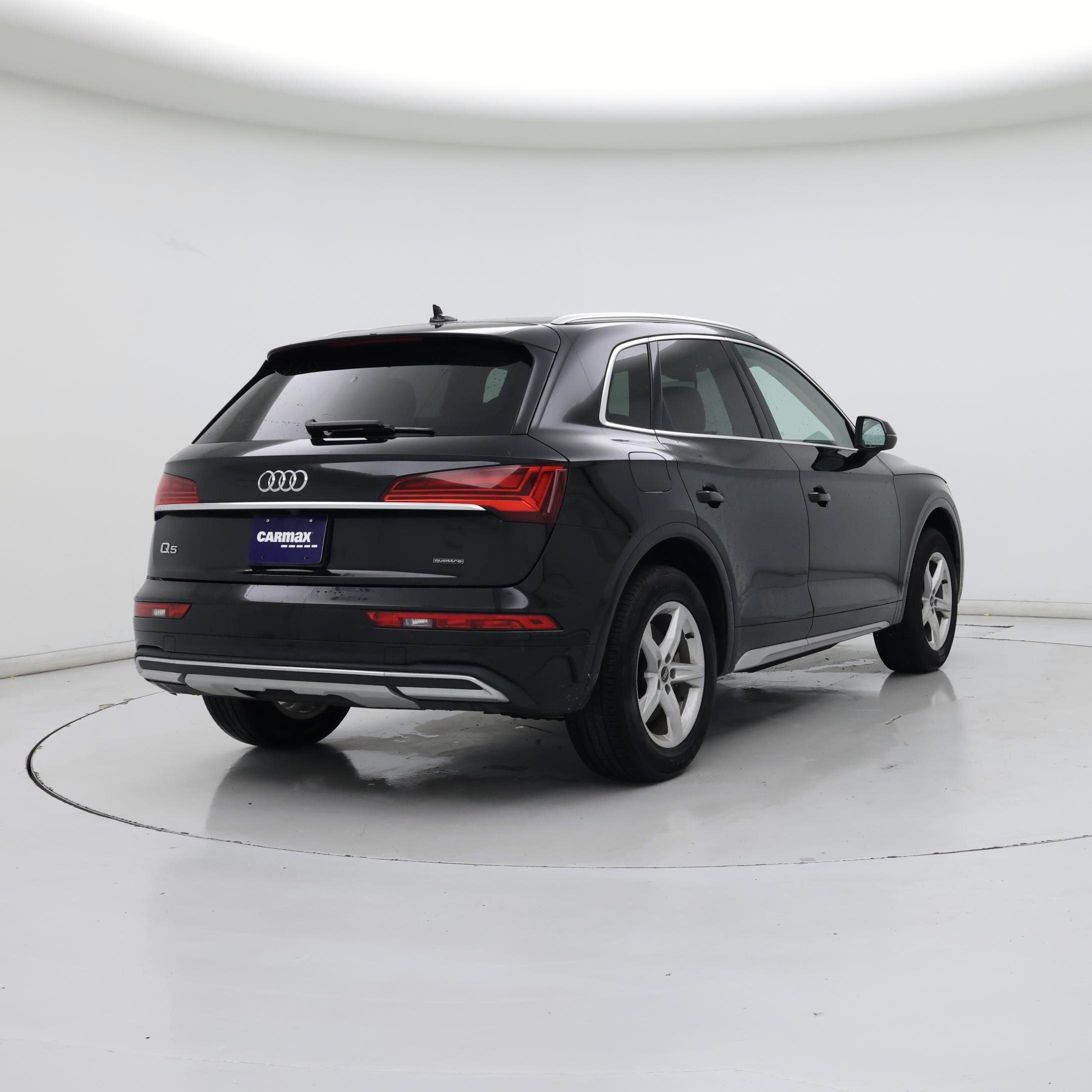 Thumbnail: 2022 Audi Q5 - 8