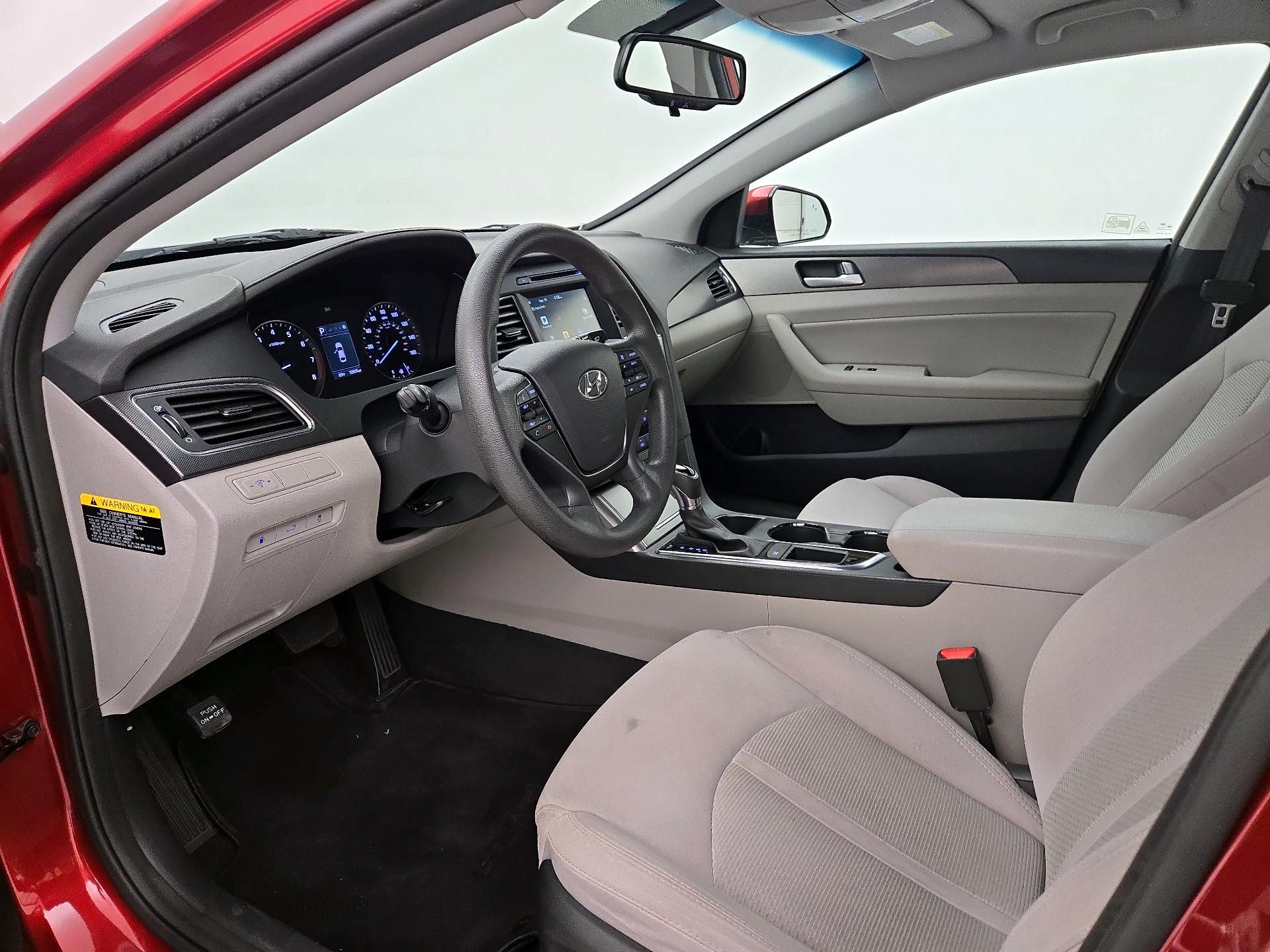 Thumbnail: 2016 Hyundai Sonata - 11
