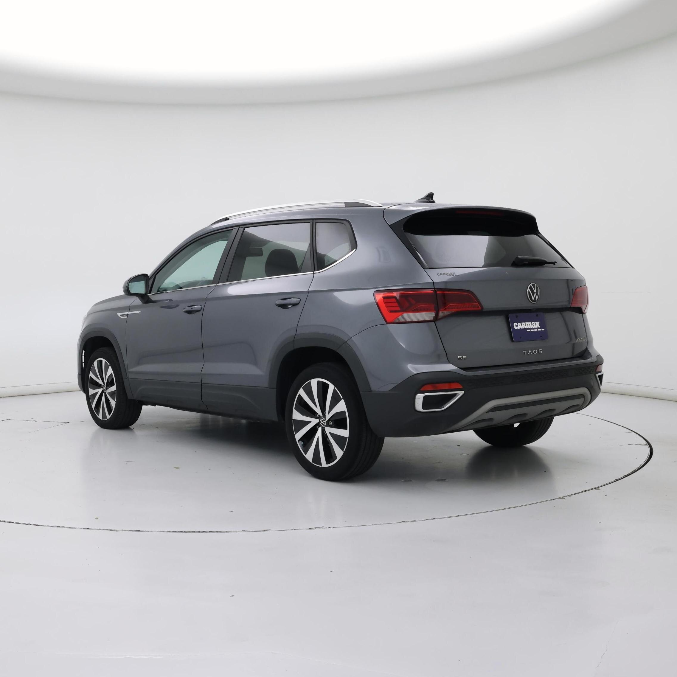 Thumbnail: 2022 Volkswagen Taos - 2