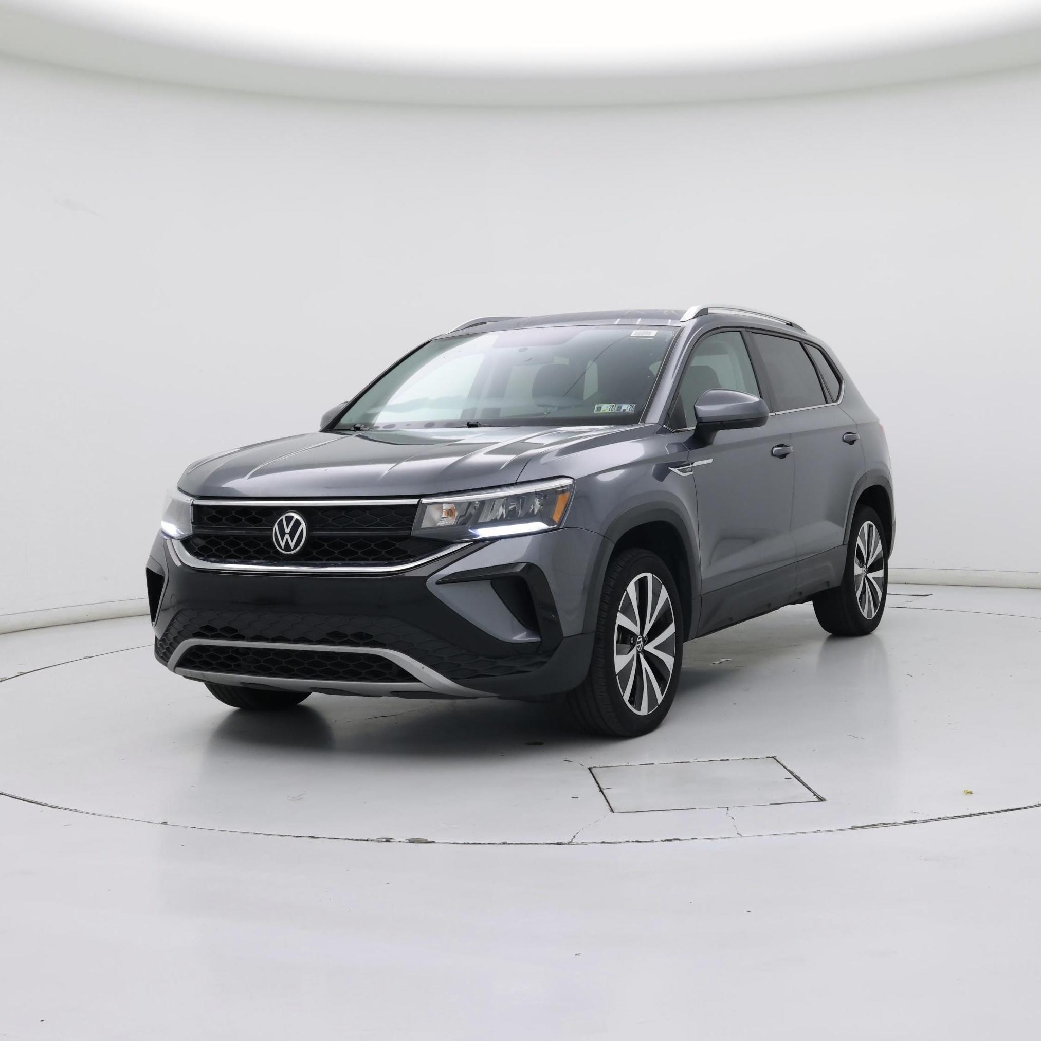 Thumbnail: 2022 Volkswagen Taos - 4
