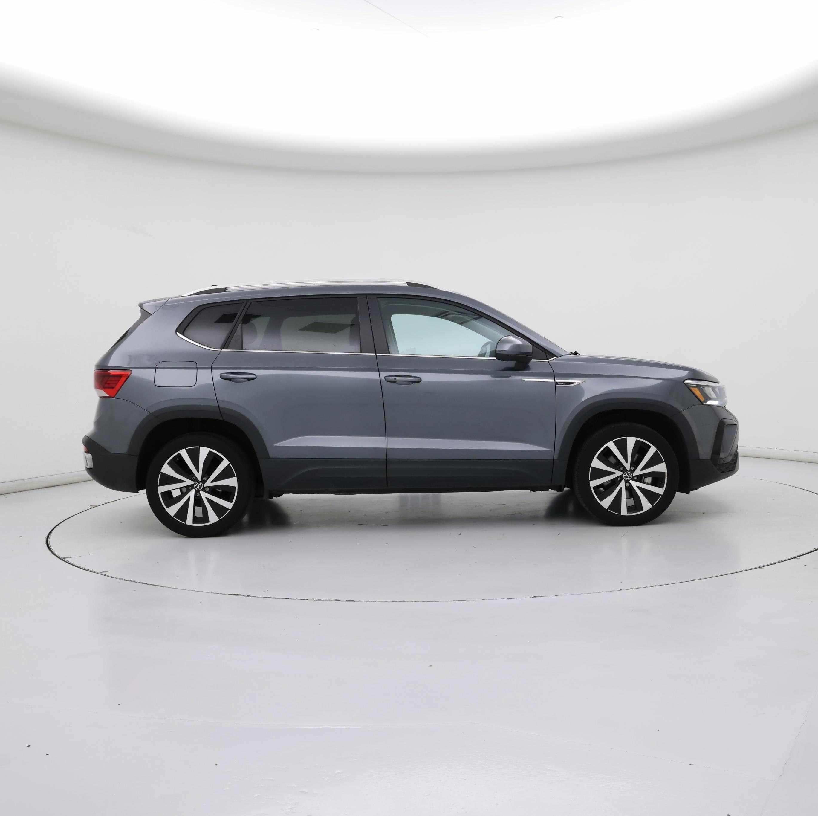 Thumbnail: 2022 Volkswagen Taos - 7