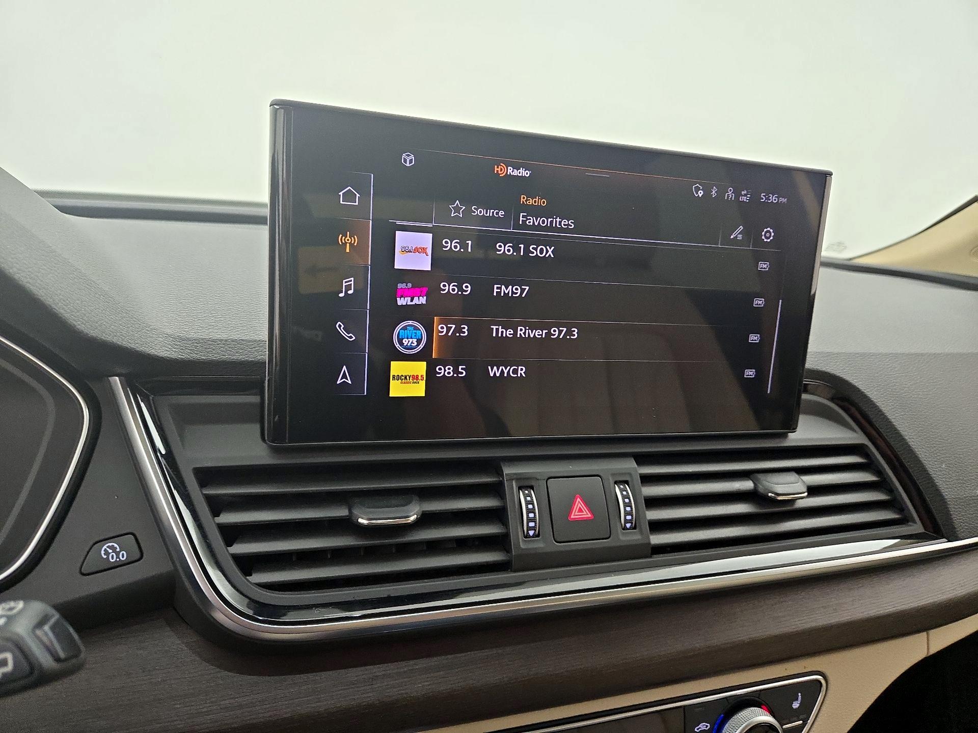 Thumbnail: 2022 Audi Q5 - 15