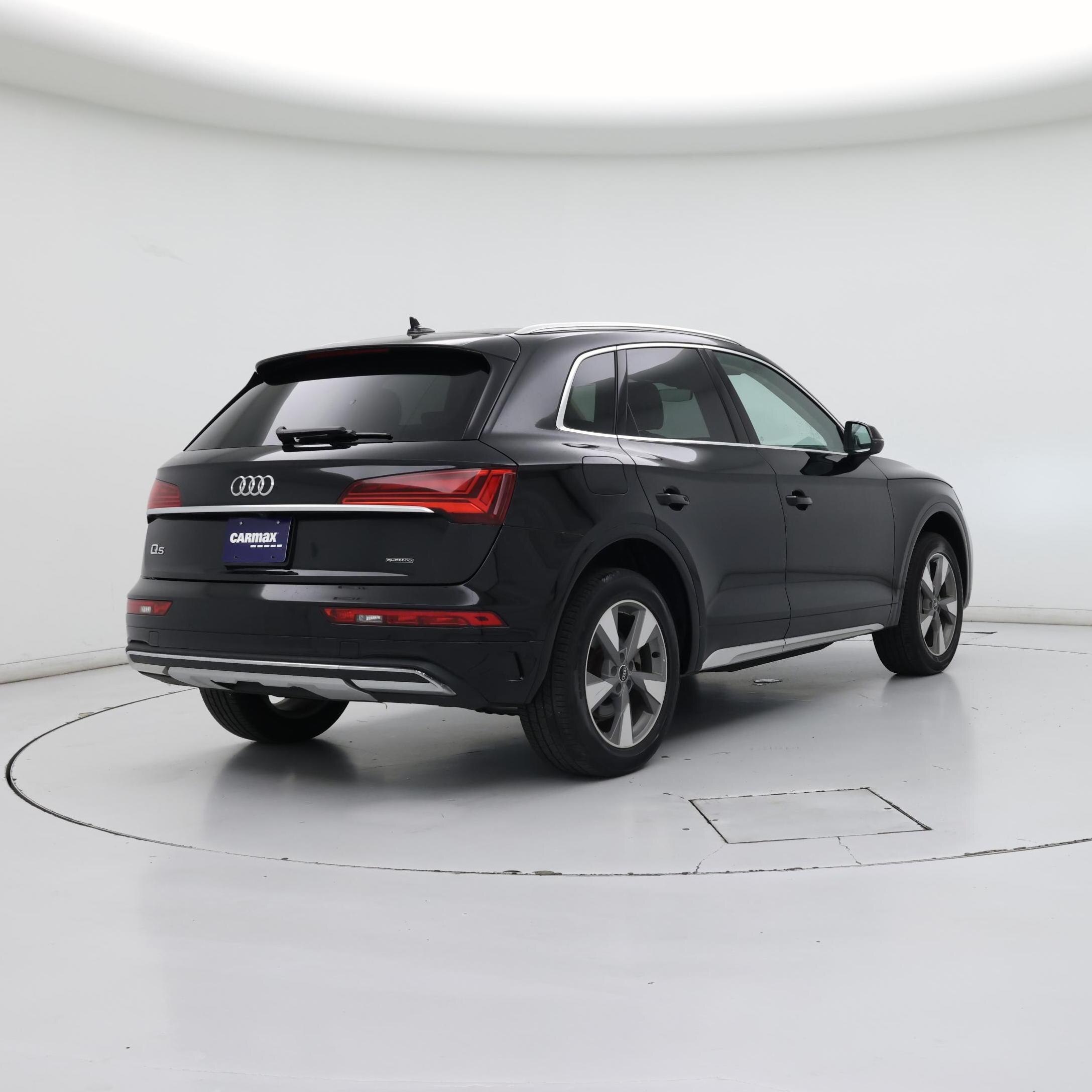 Thumbnail: 2022 Audi Q5 - 8